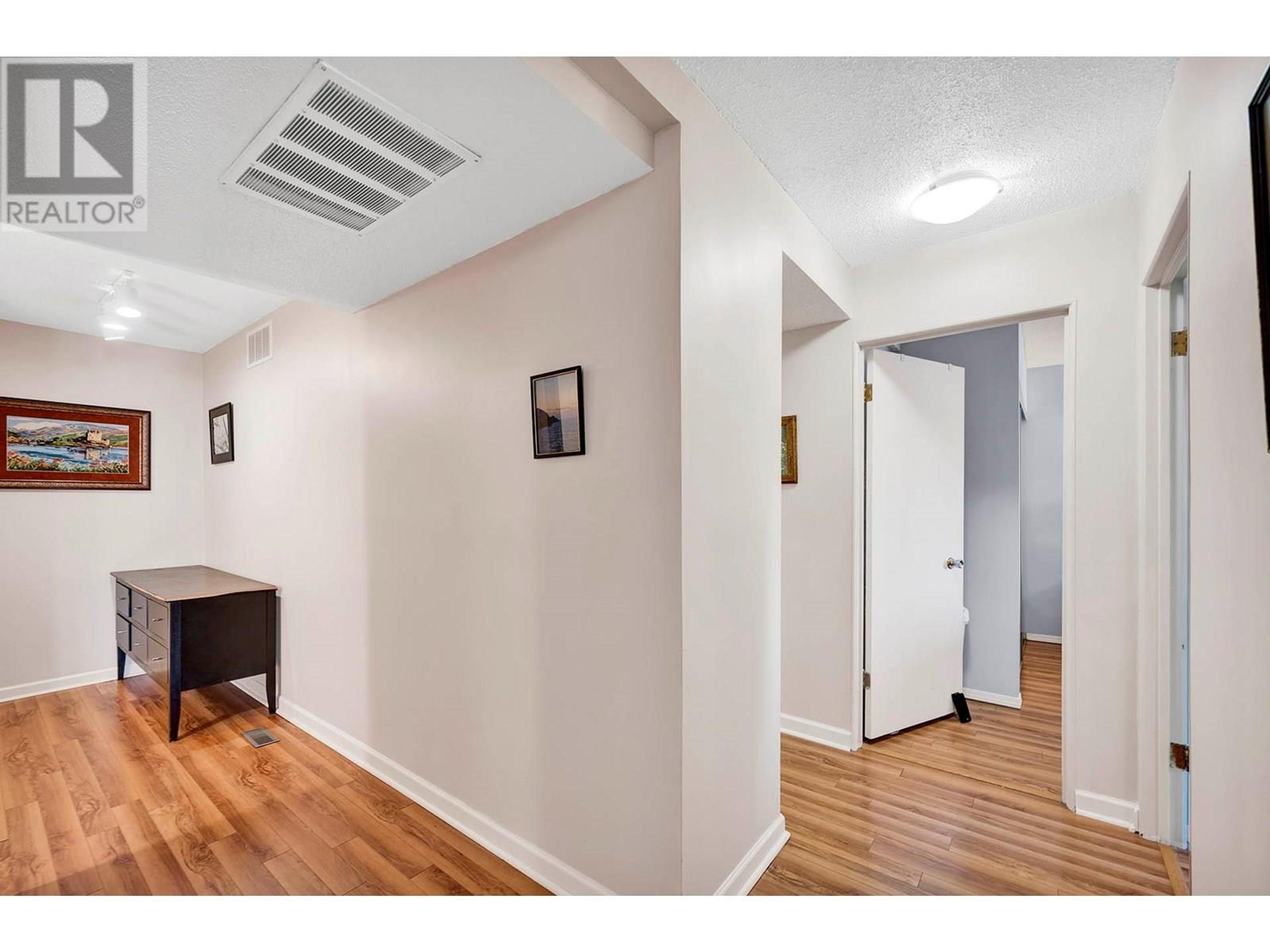 #13 137 MCGILL ROAD - Image 26