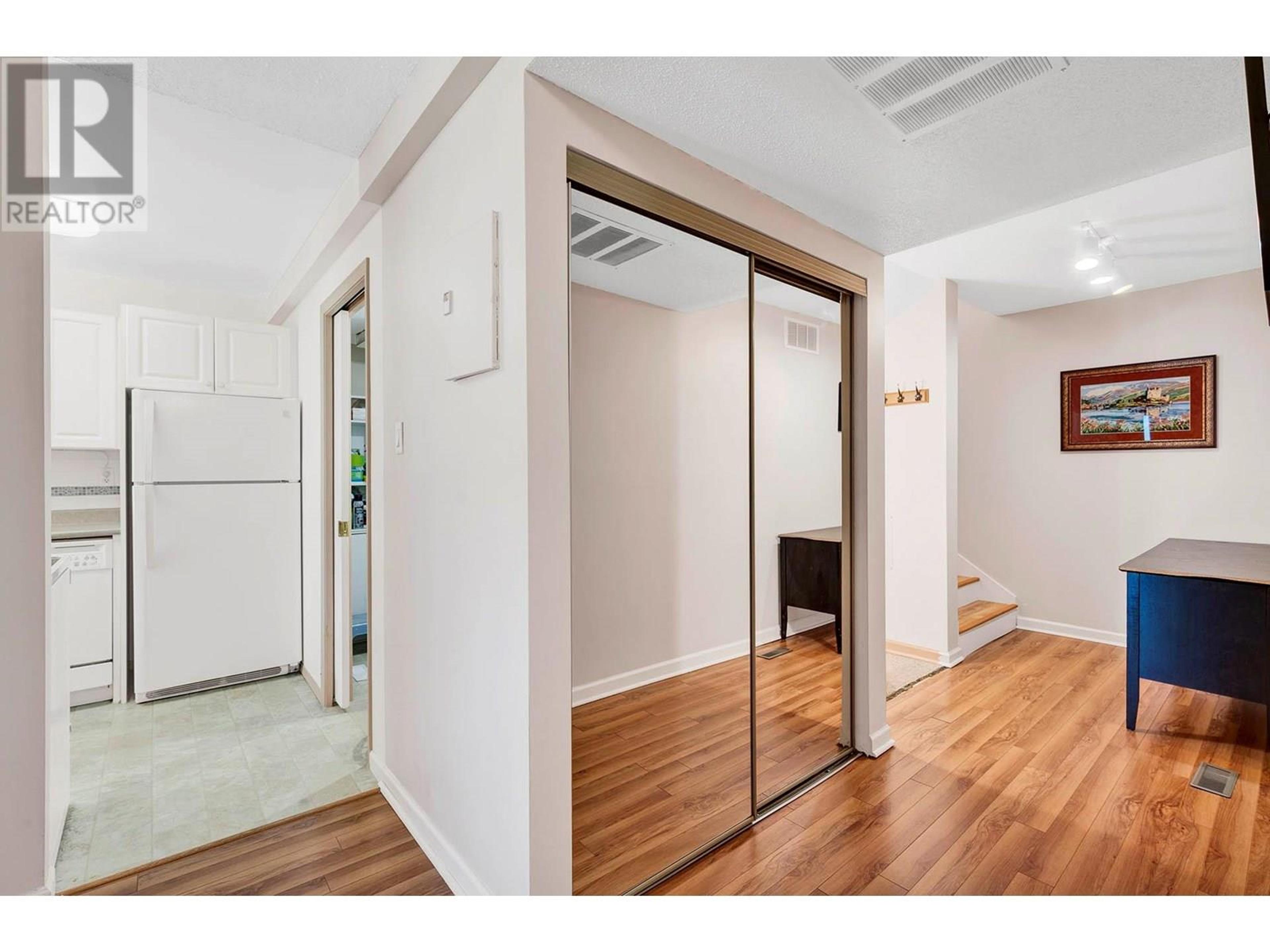 #13 137 MCGILL ROAD - Image 11