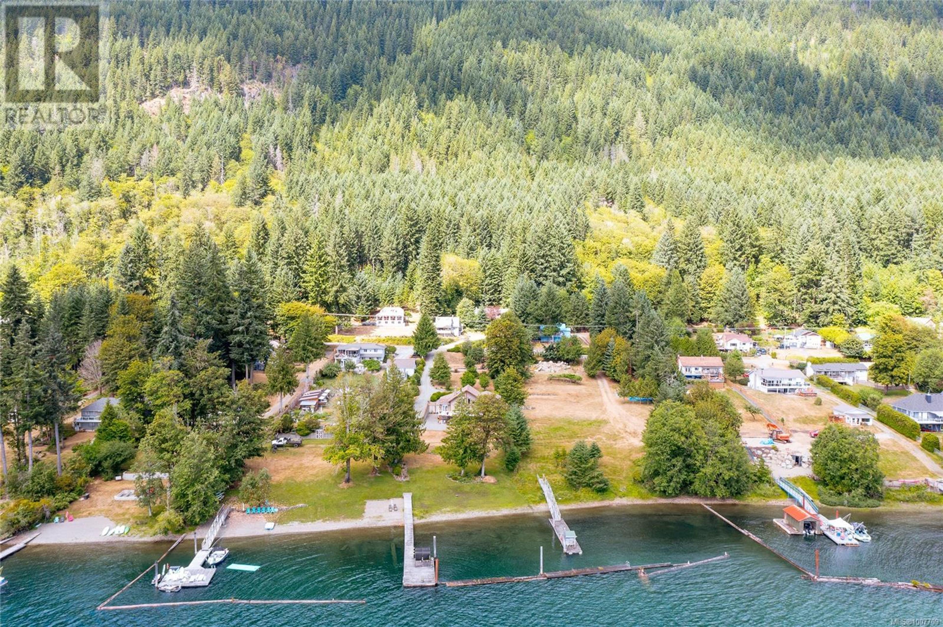 10146 YOUBOU RD - Image 57