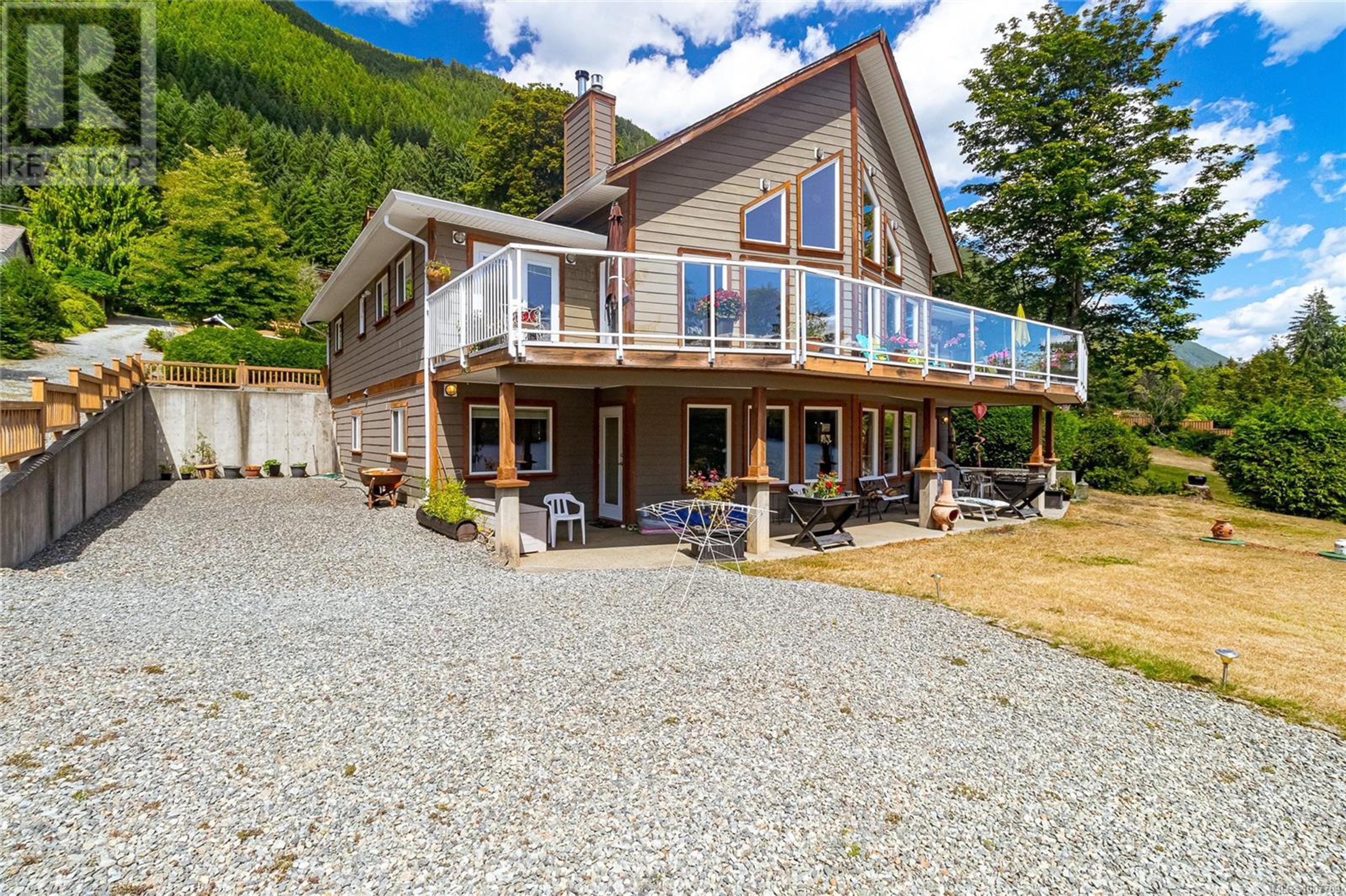 10146 YOUBOU RD - Image 59