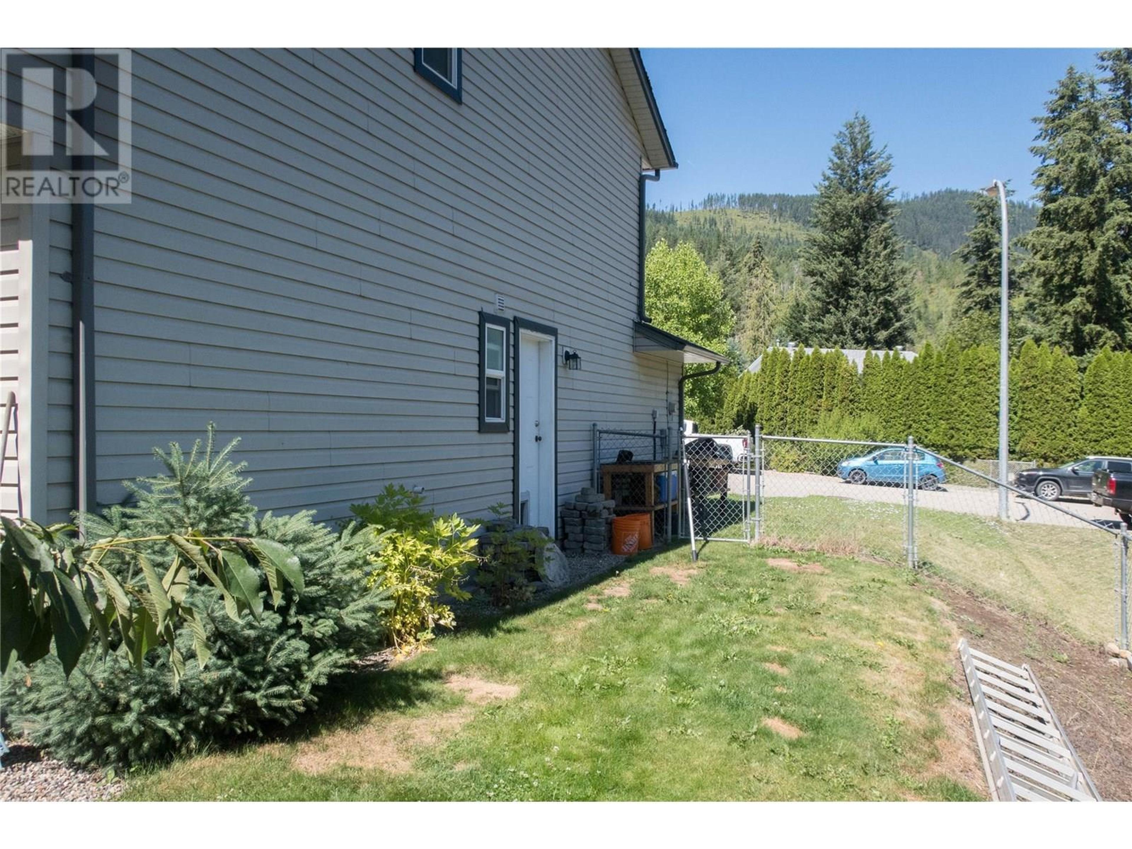 2230 LINEA CRESCENT - Image 30