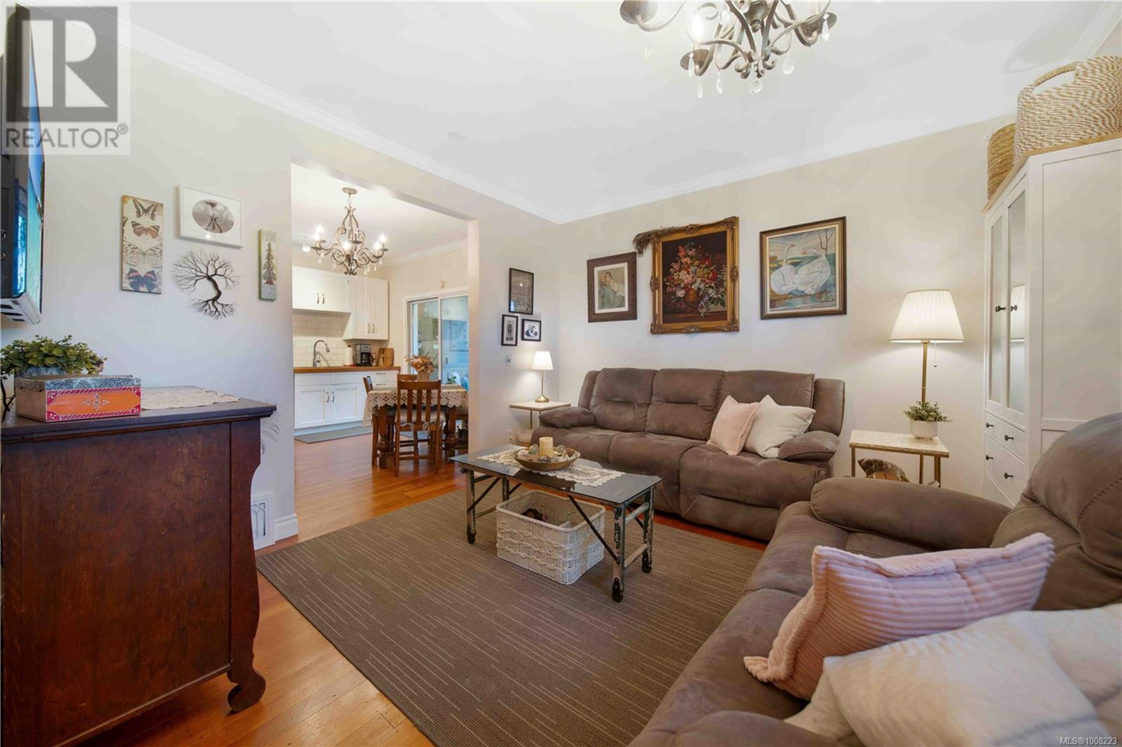 28 ROBERTS ST - Image 14