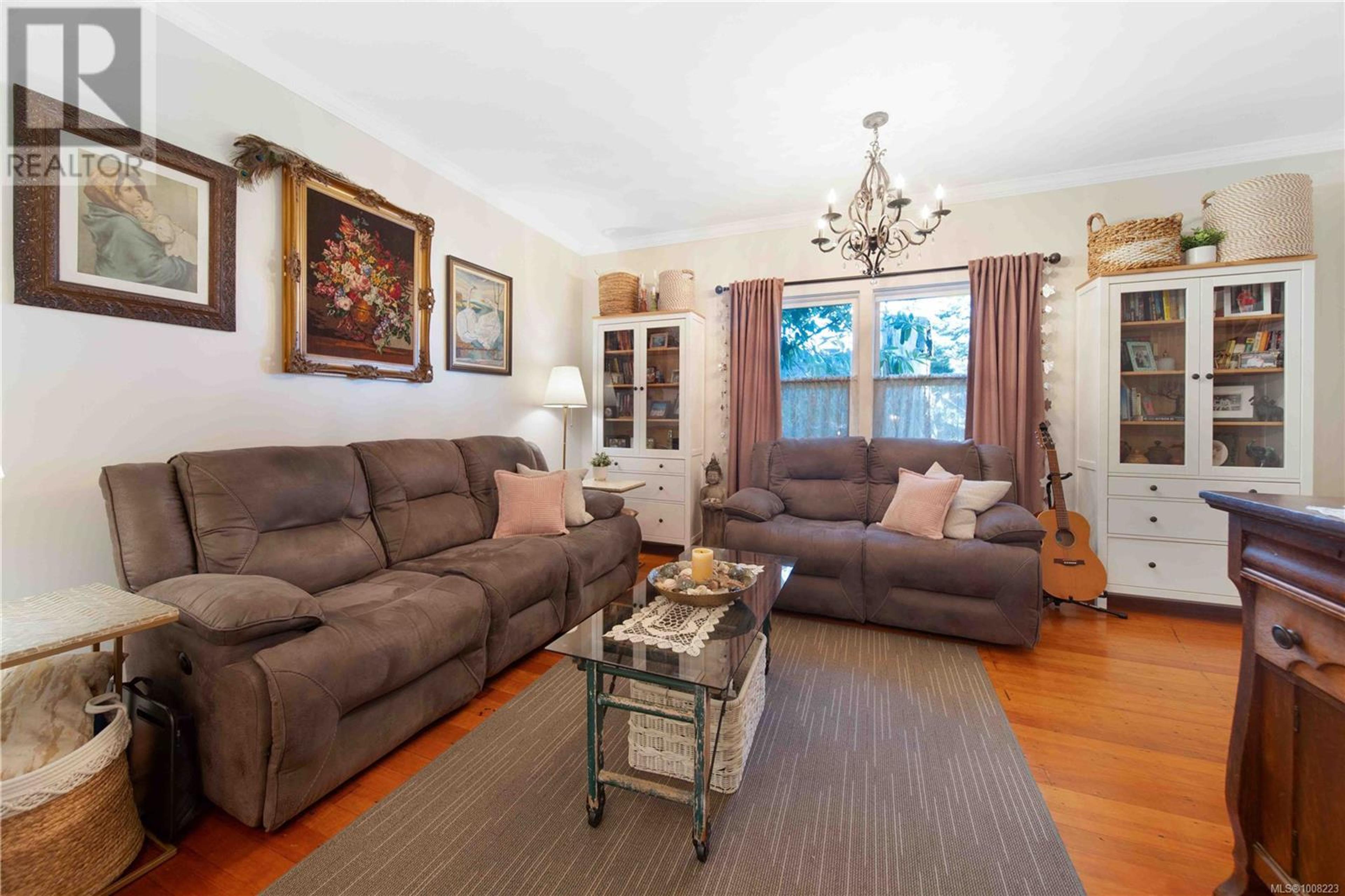 28 ROBERTS ST - Image 15