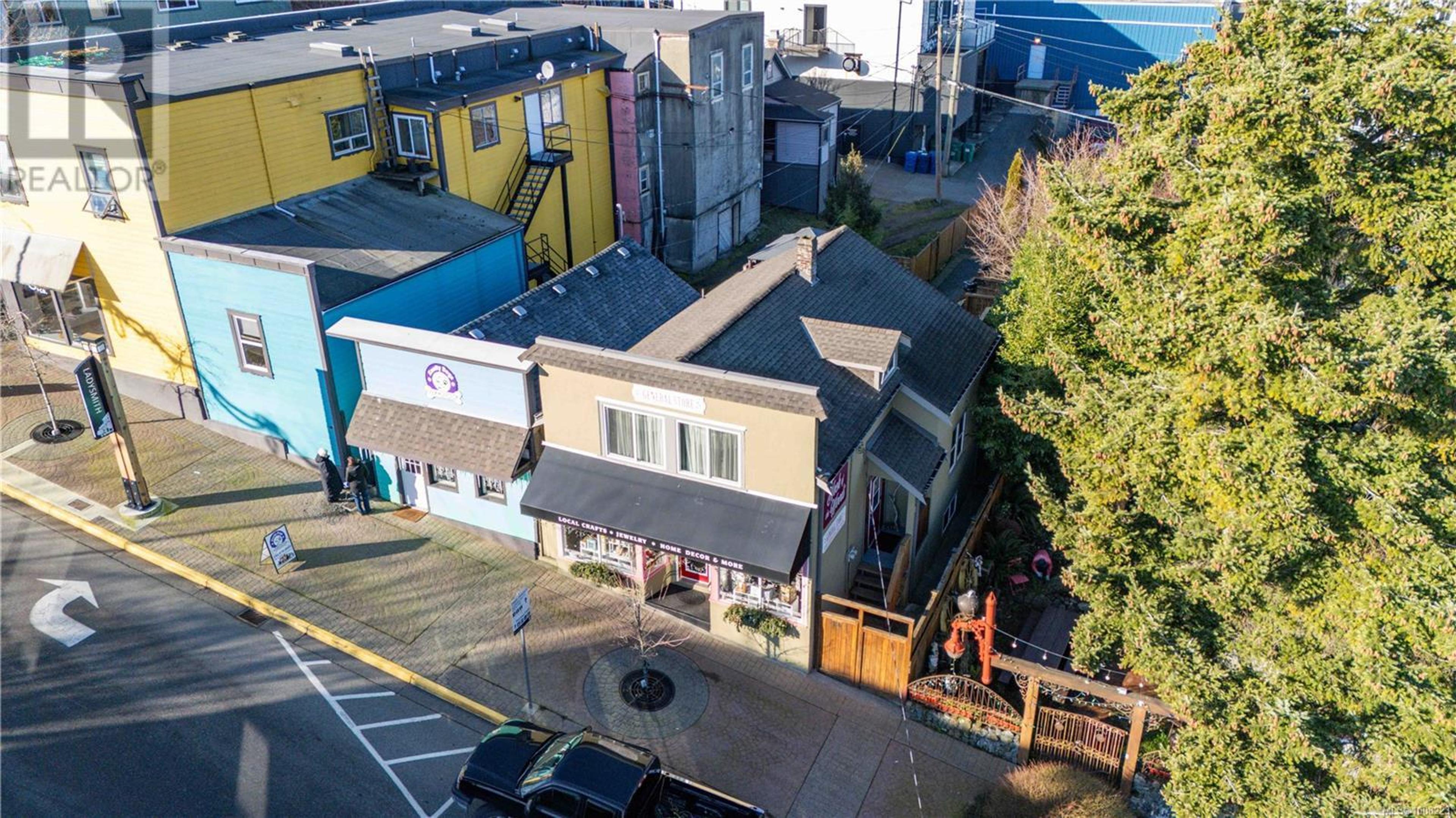 28 ROBERTS ST - Image 2