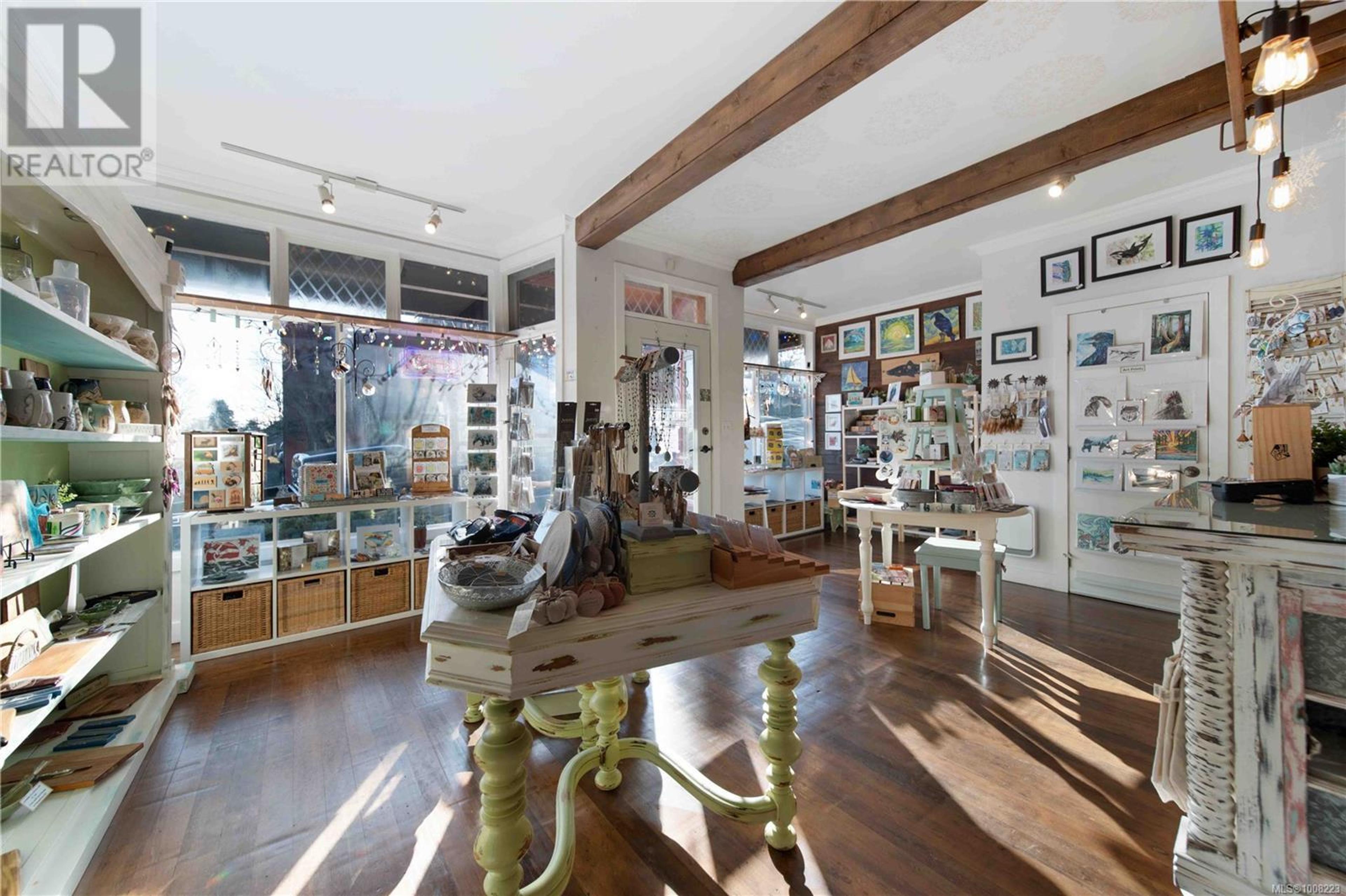 28 ROBERTS ST - Image 3