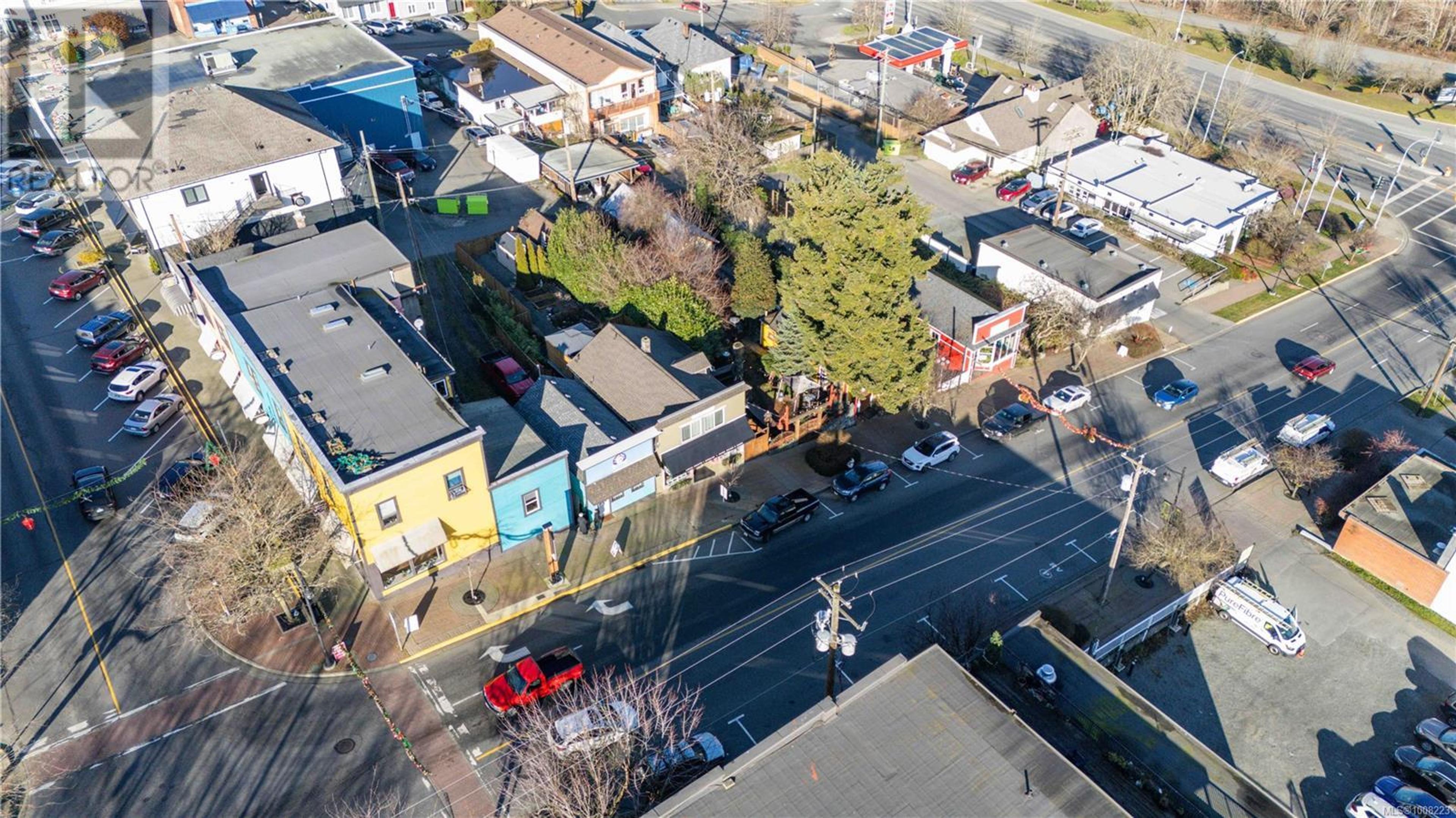 28 ROBERTS ST - Image 34