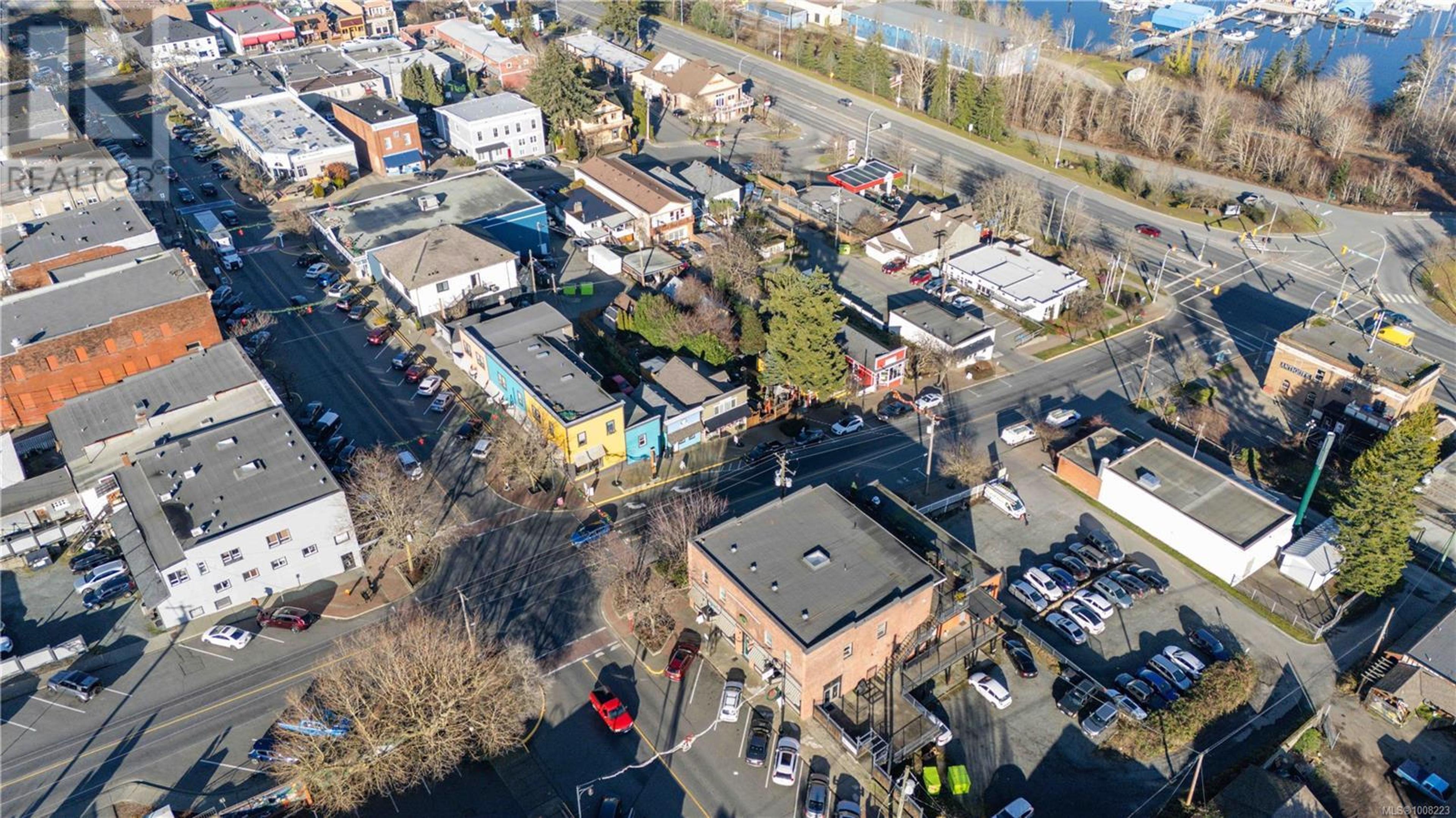 28 ROBERTS ST - Image 36