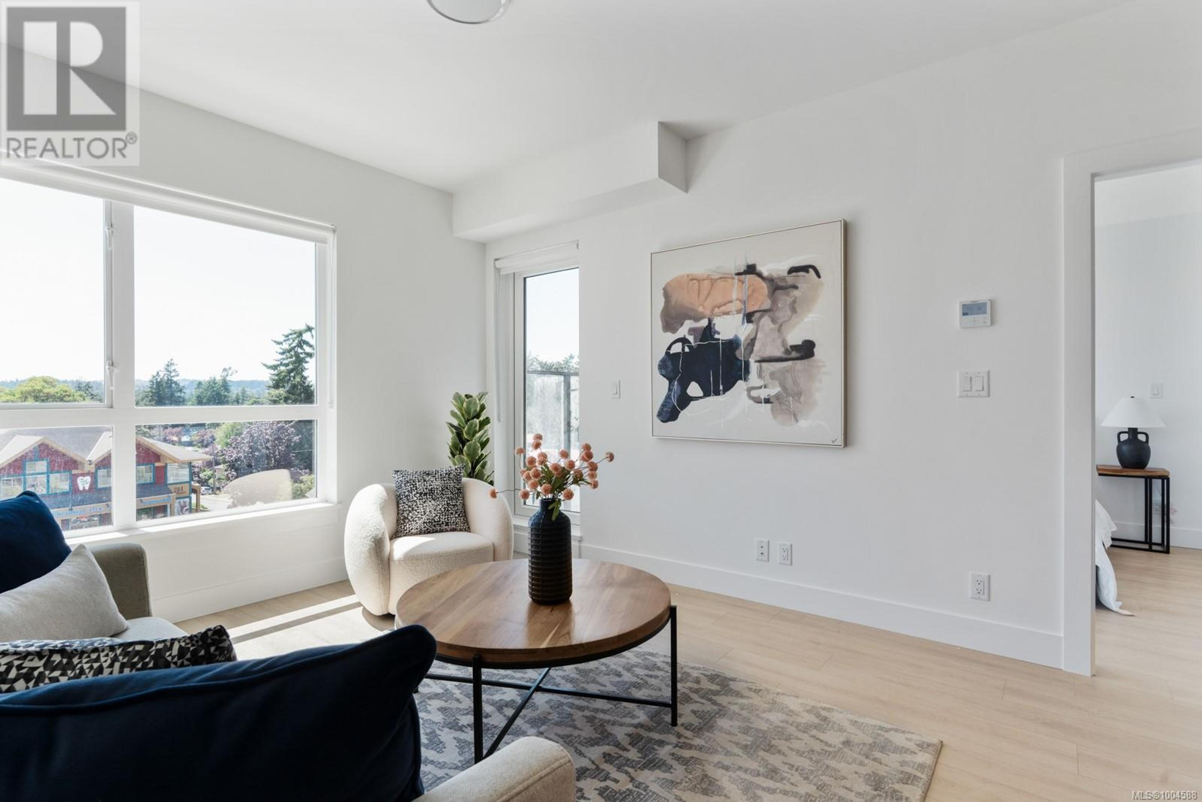 #404 258 HELMCKEN RD - Image 3