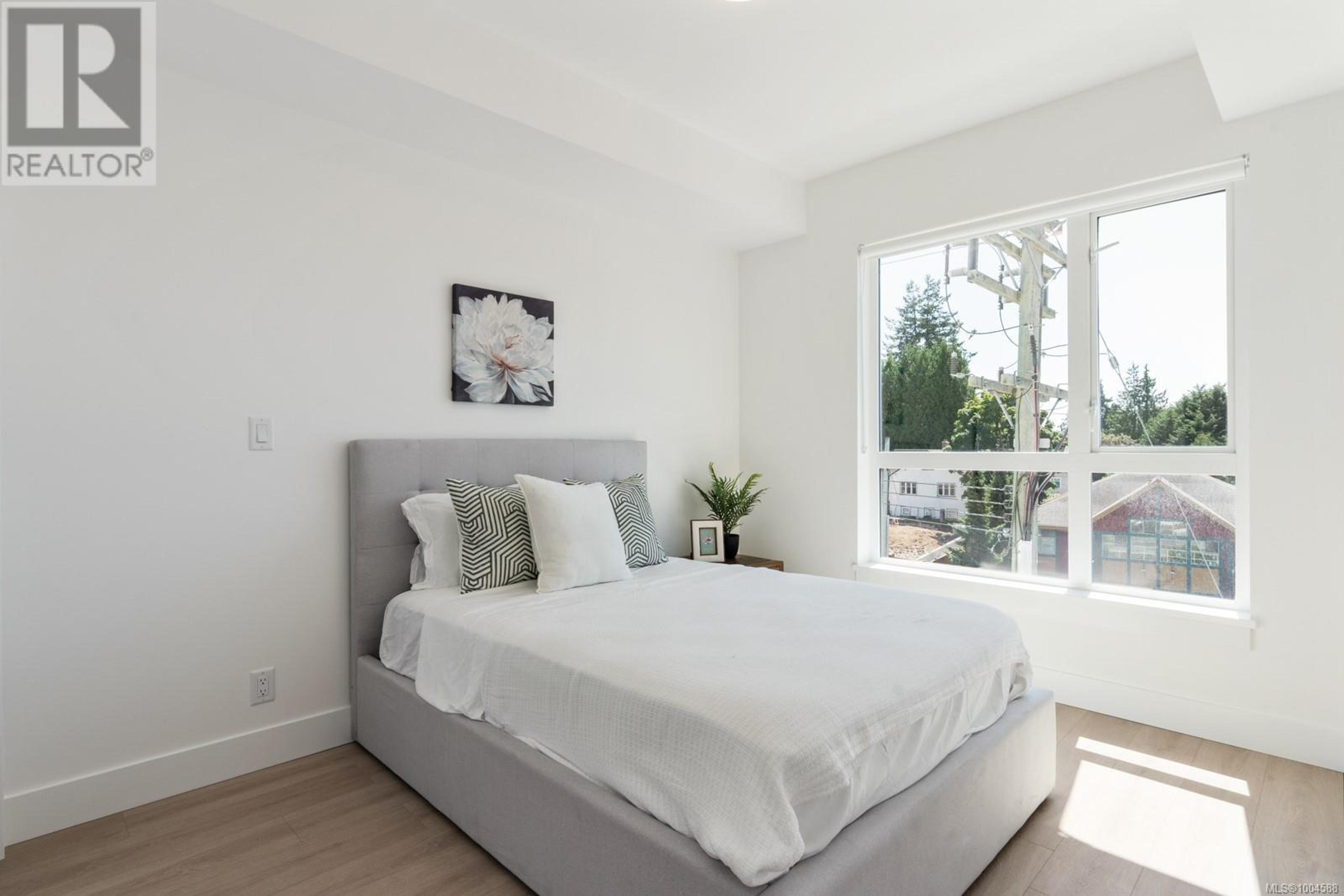 #404 258 HELMCKEN RD - Image 17