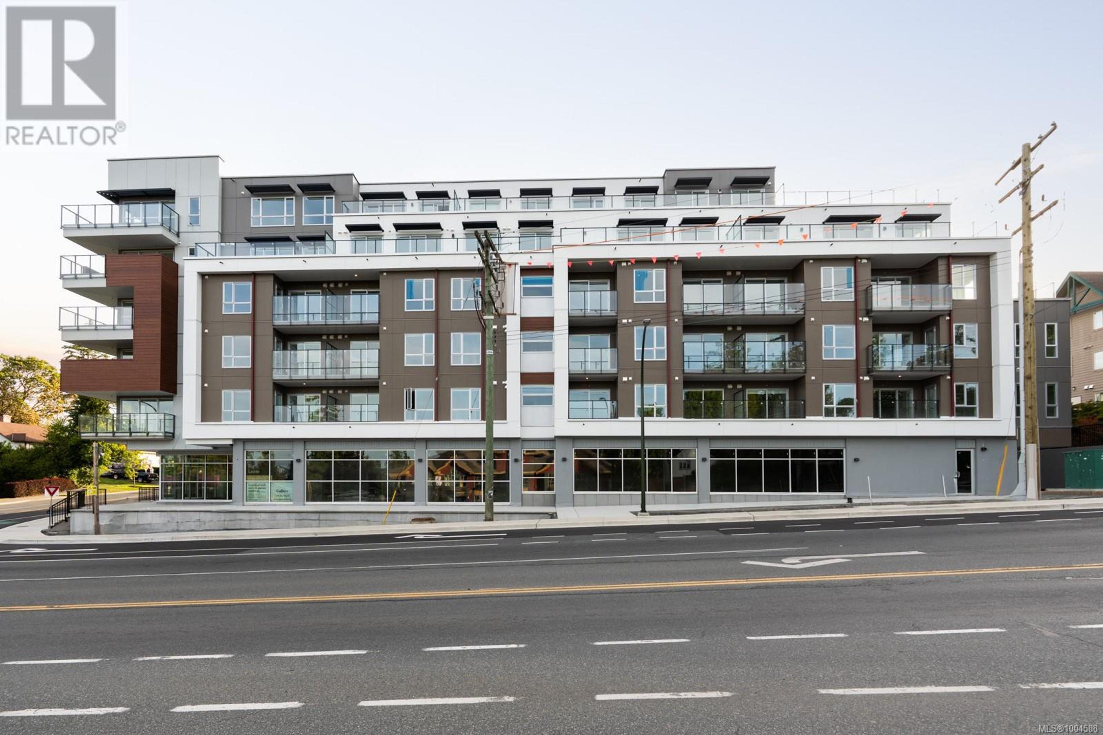 #404 258 HELMCKEN RD - Image 24