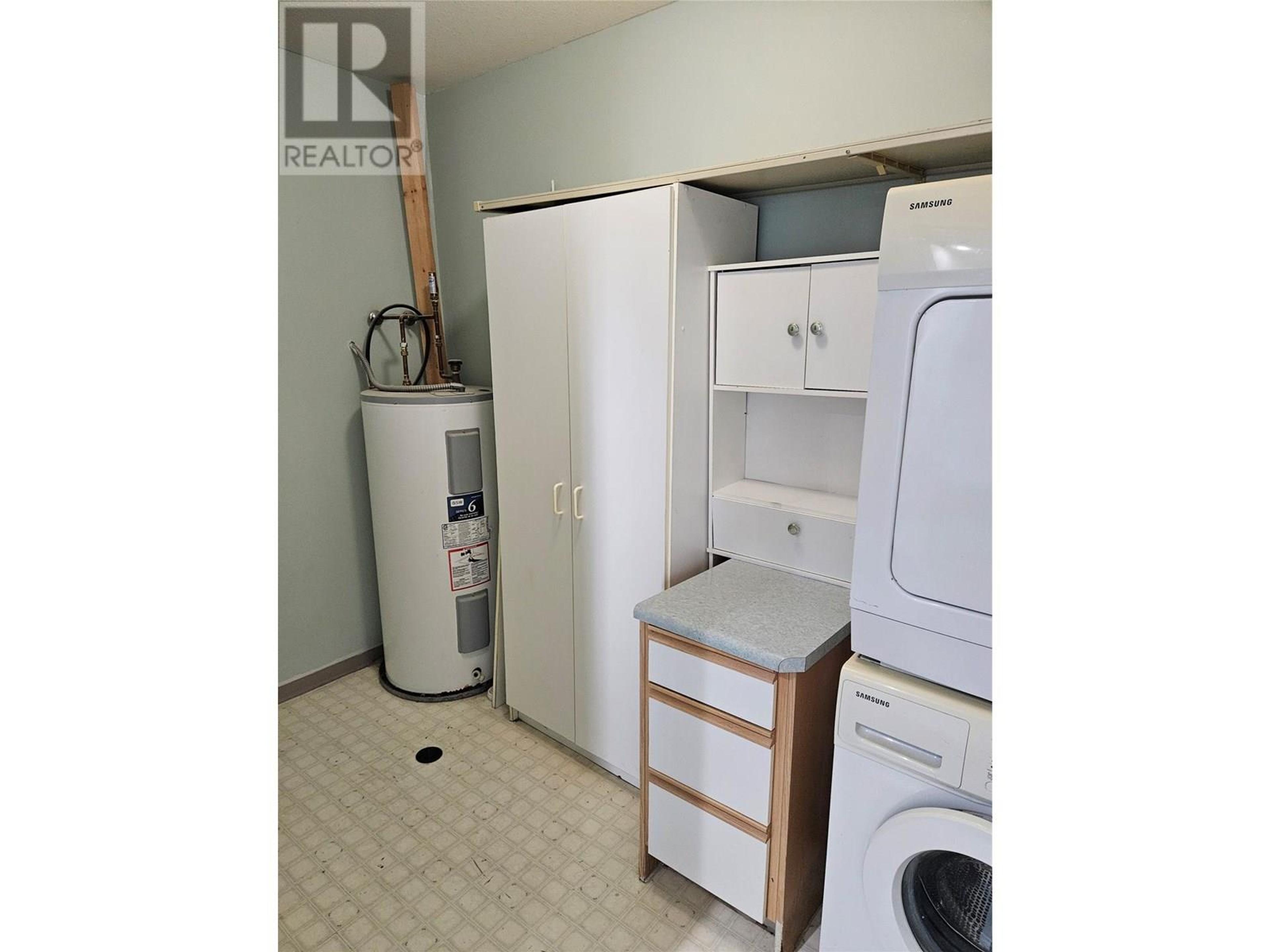 #307 2295 BLAIR STREET - Image 9
