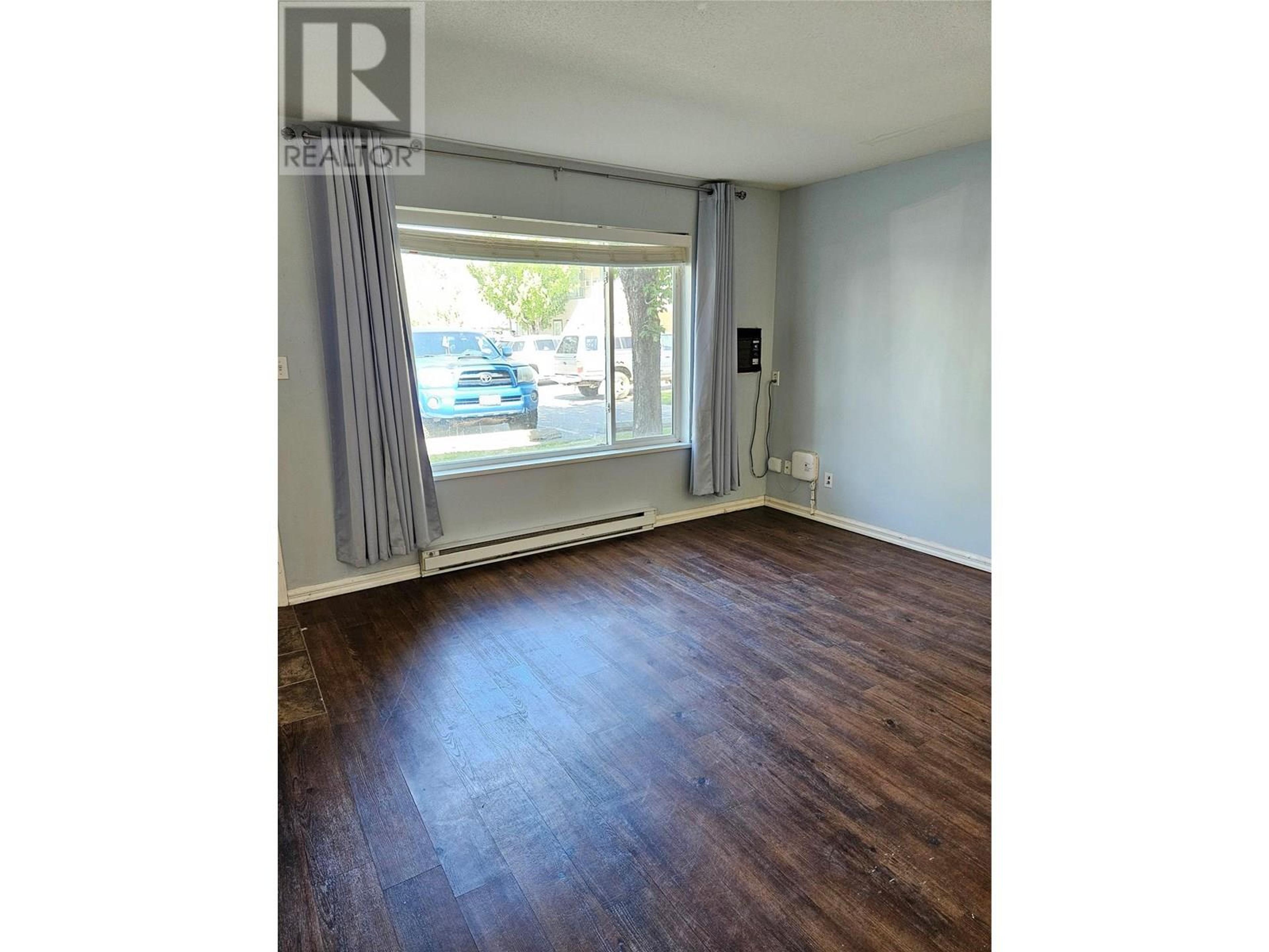 #307 2295 BLAIR STREET - Image 3