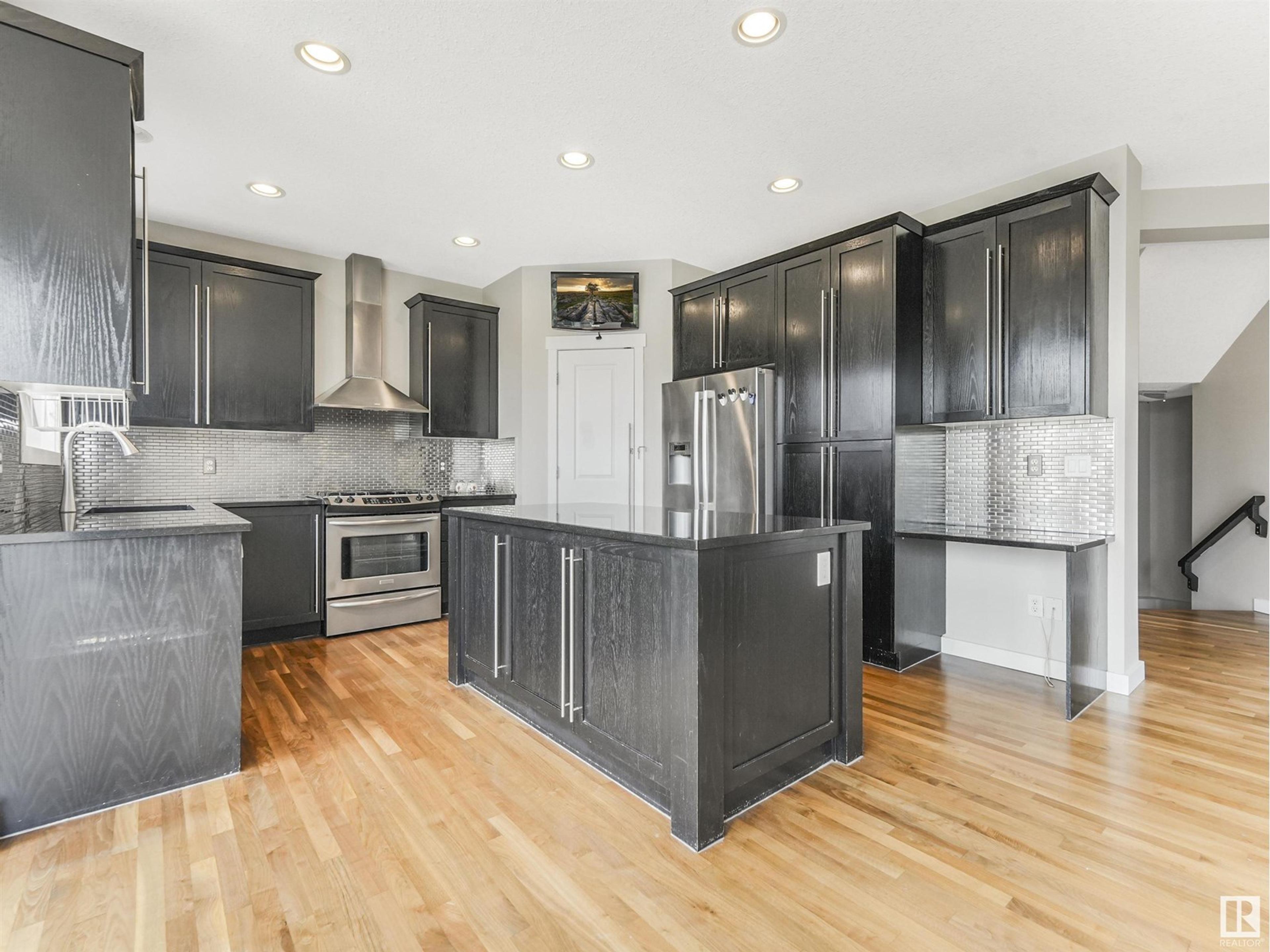 55 RIDGELAND PT - Image 15