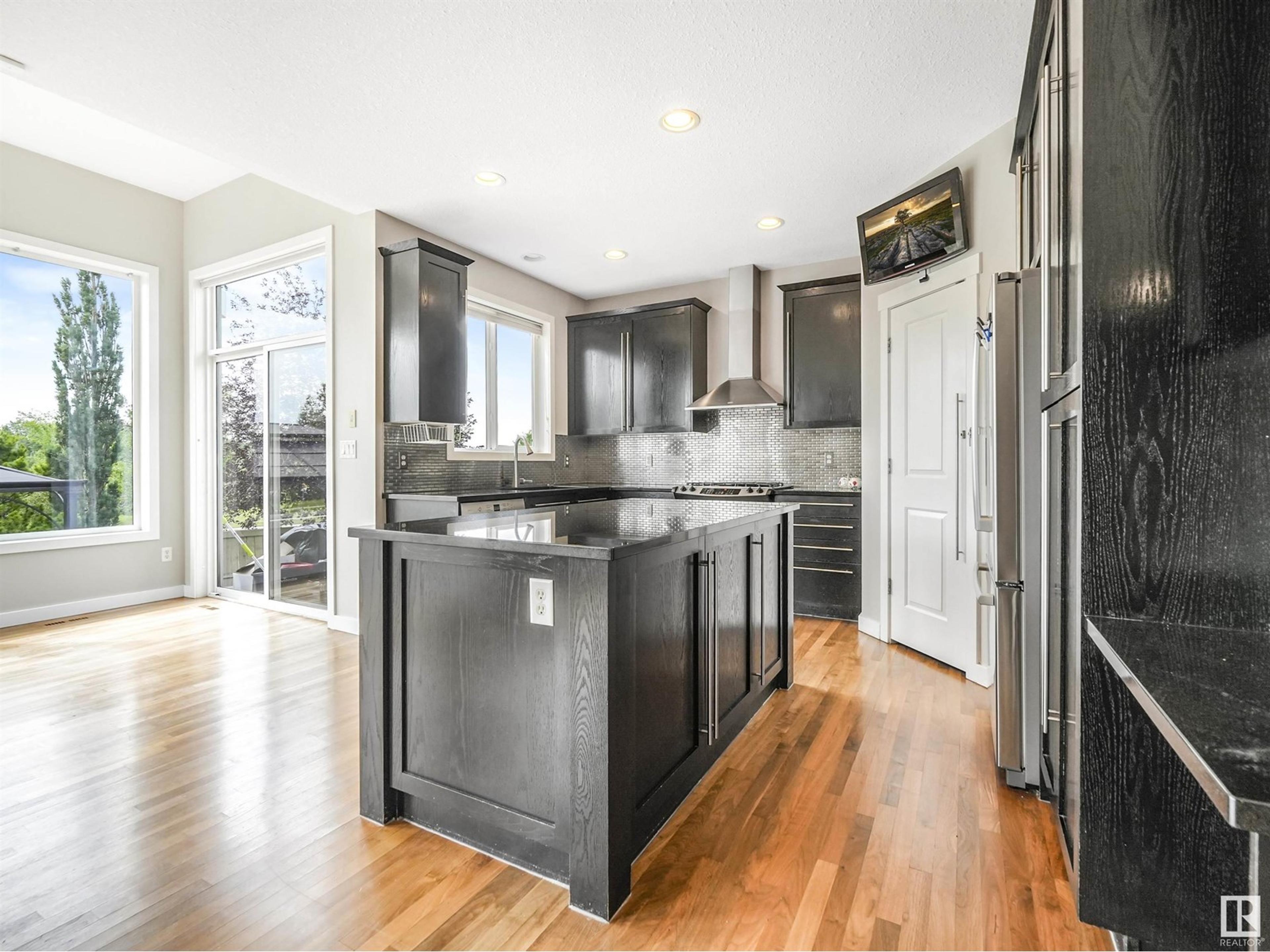 55 RIDGELAND PT - Image 16