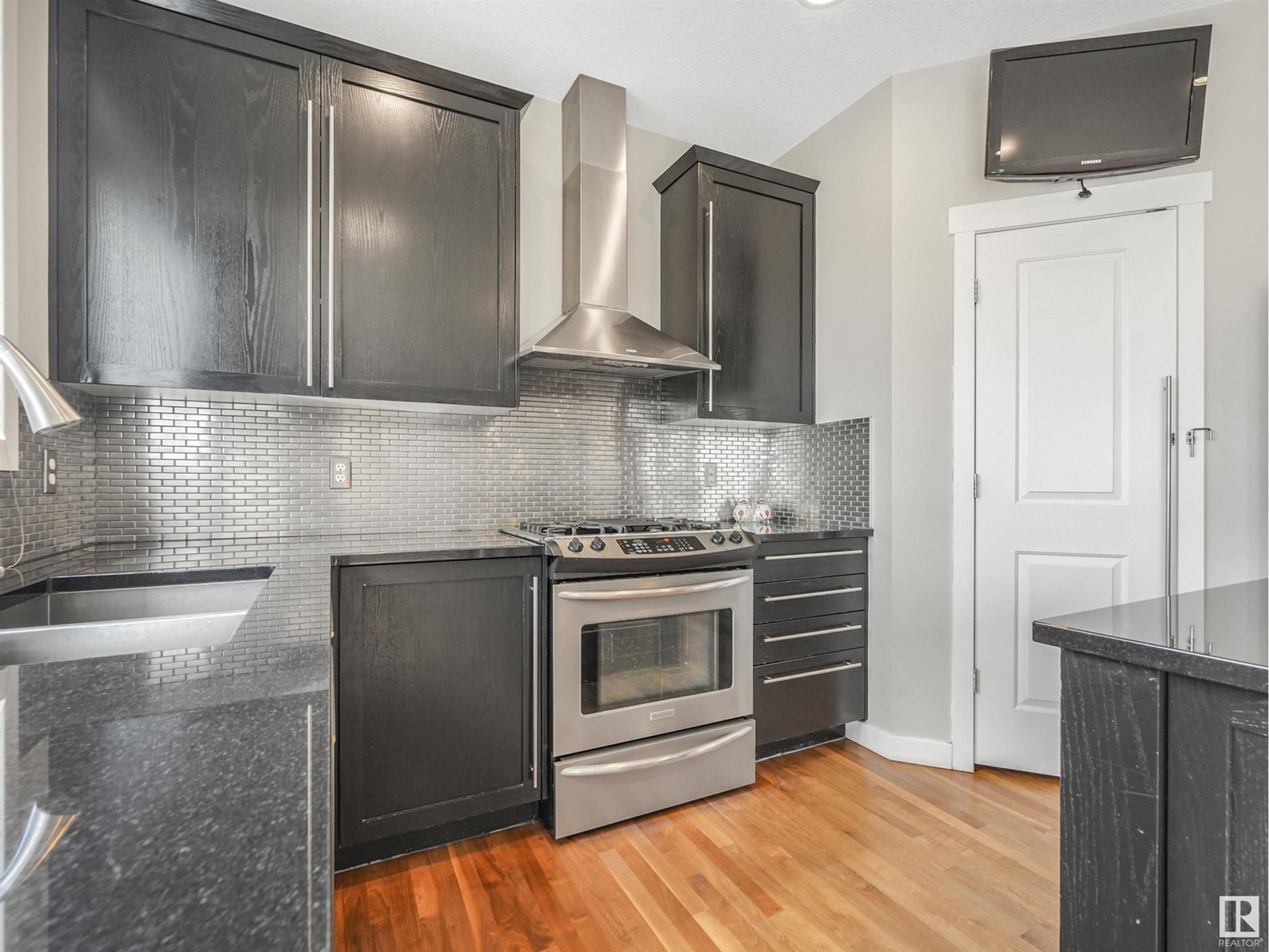 55 RIDGELAND PT - Image 19
