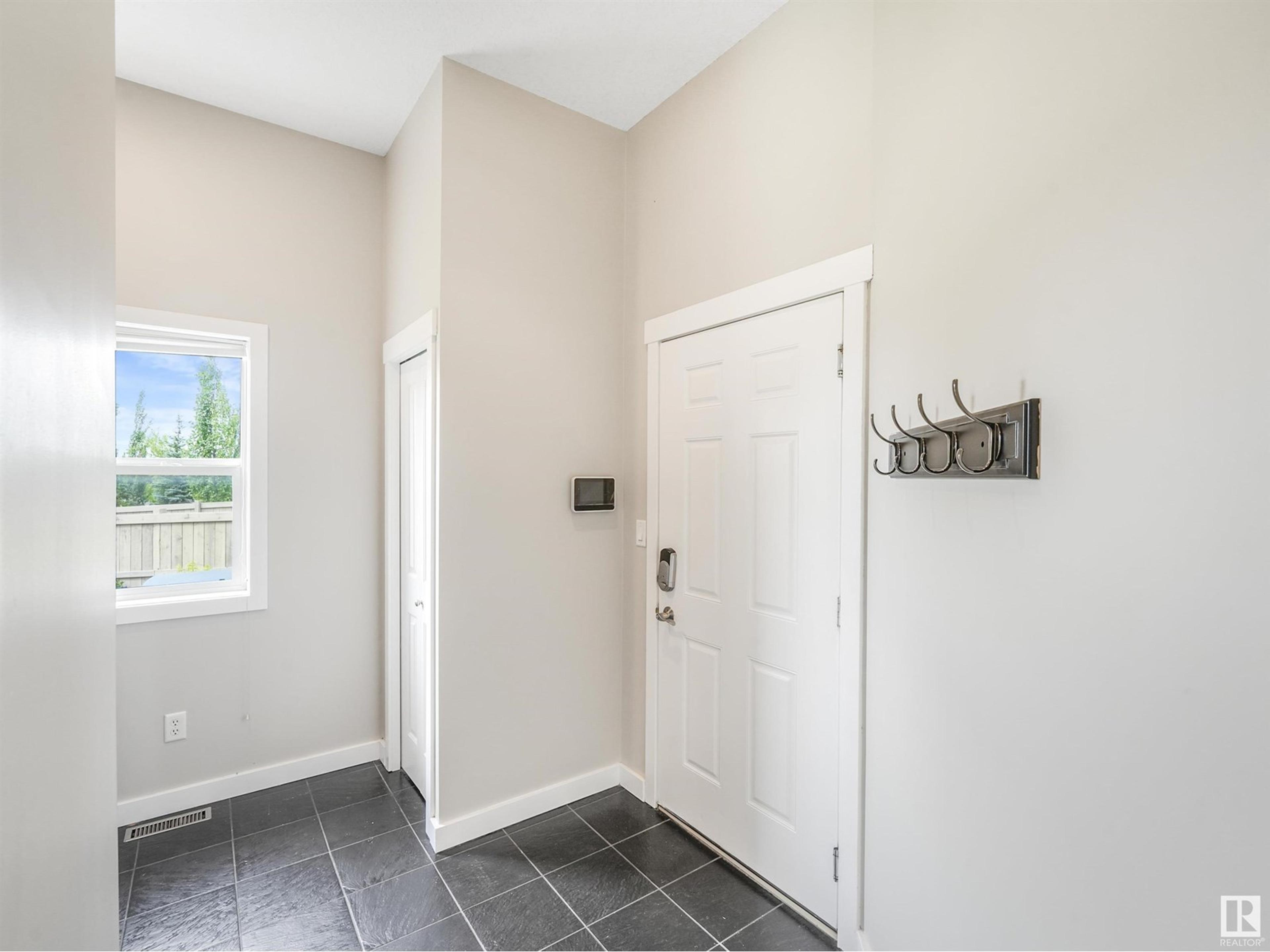 55 RIDGELAND PT - Image 23