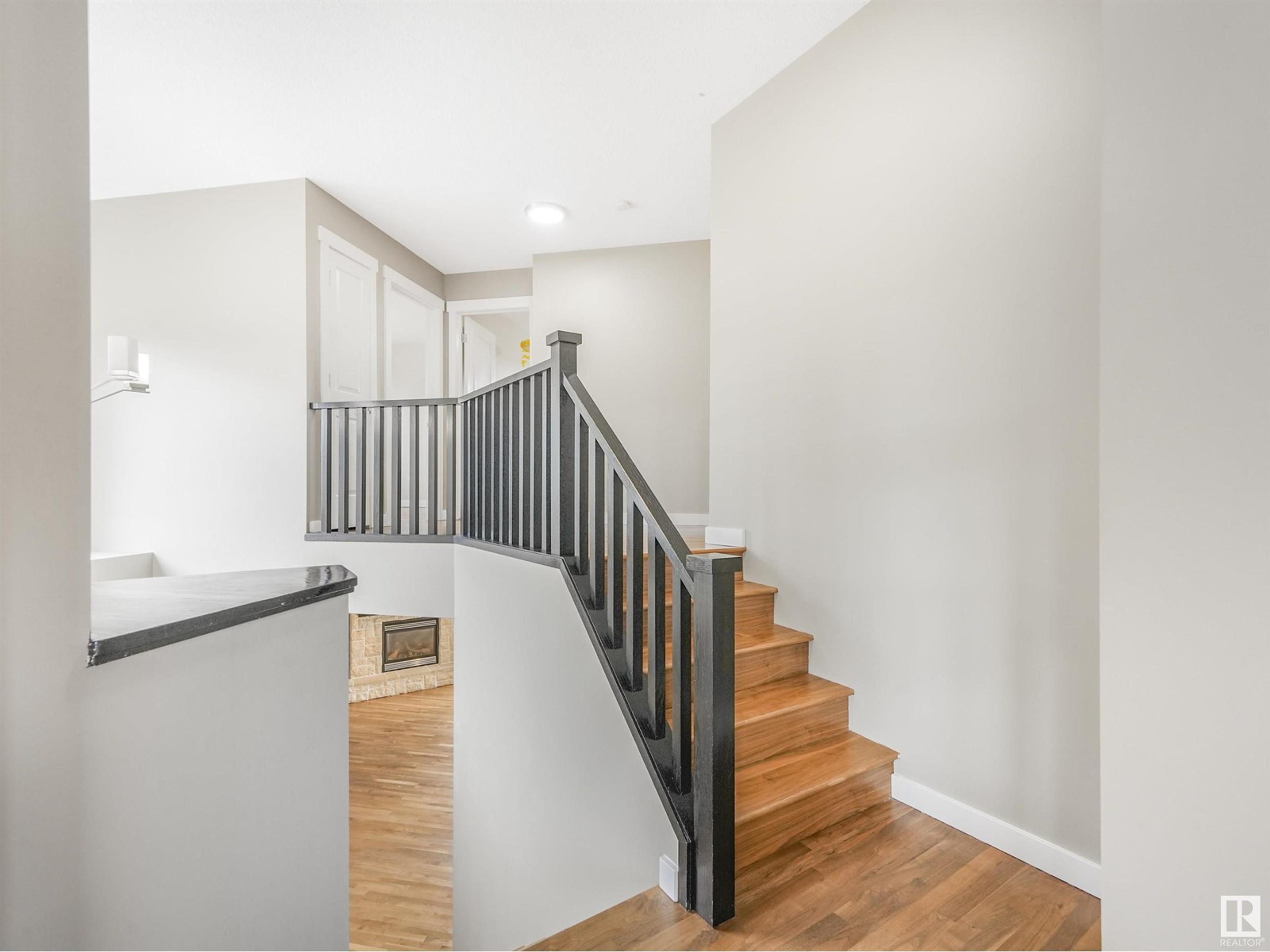 55 RIDGELAND PT - Image 24