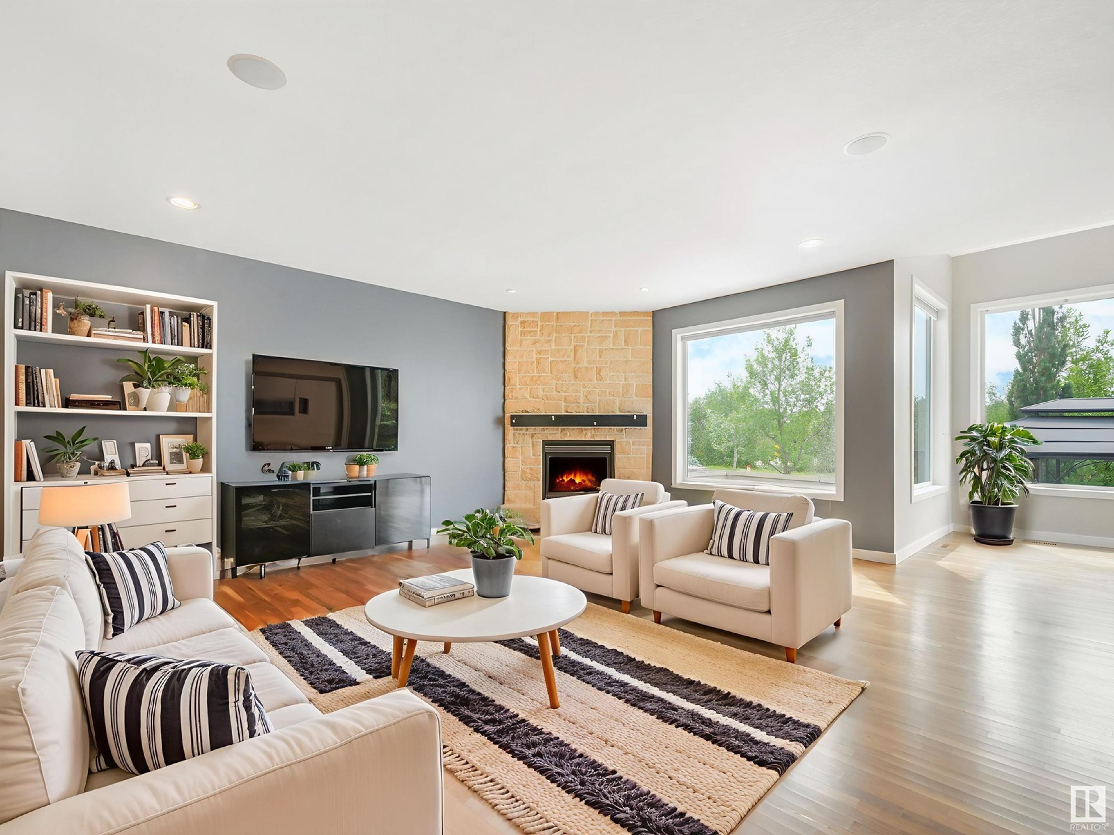 55 RIDGELAND PT - Image 3