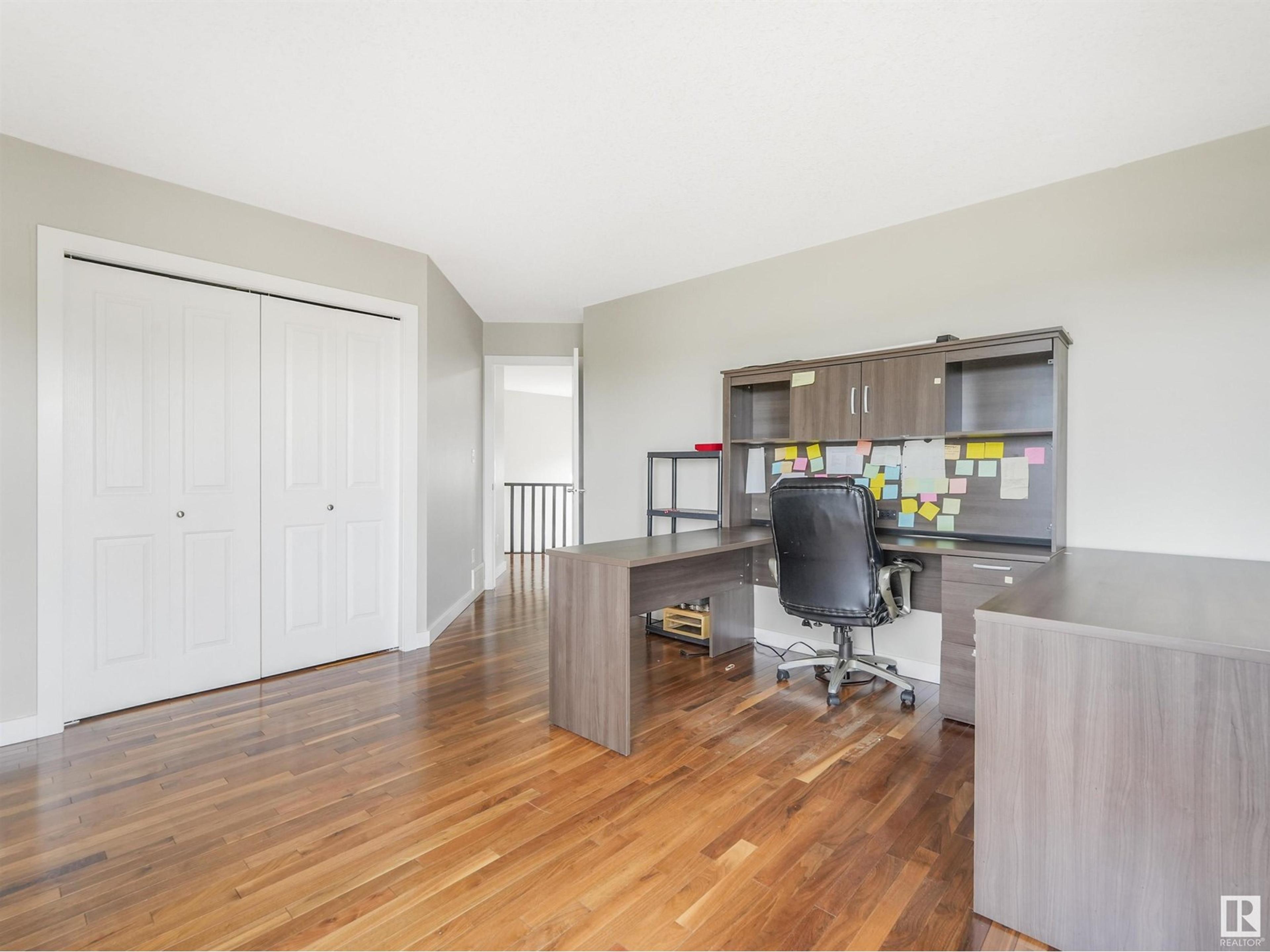 55 RIDGELAND PT - Image 34