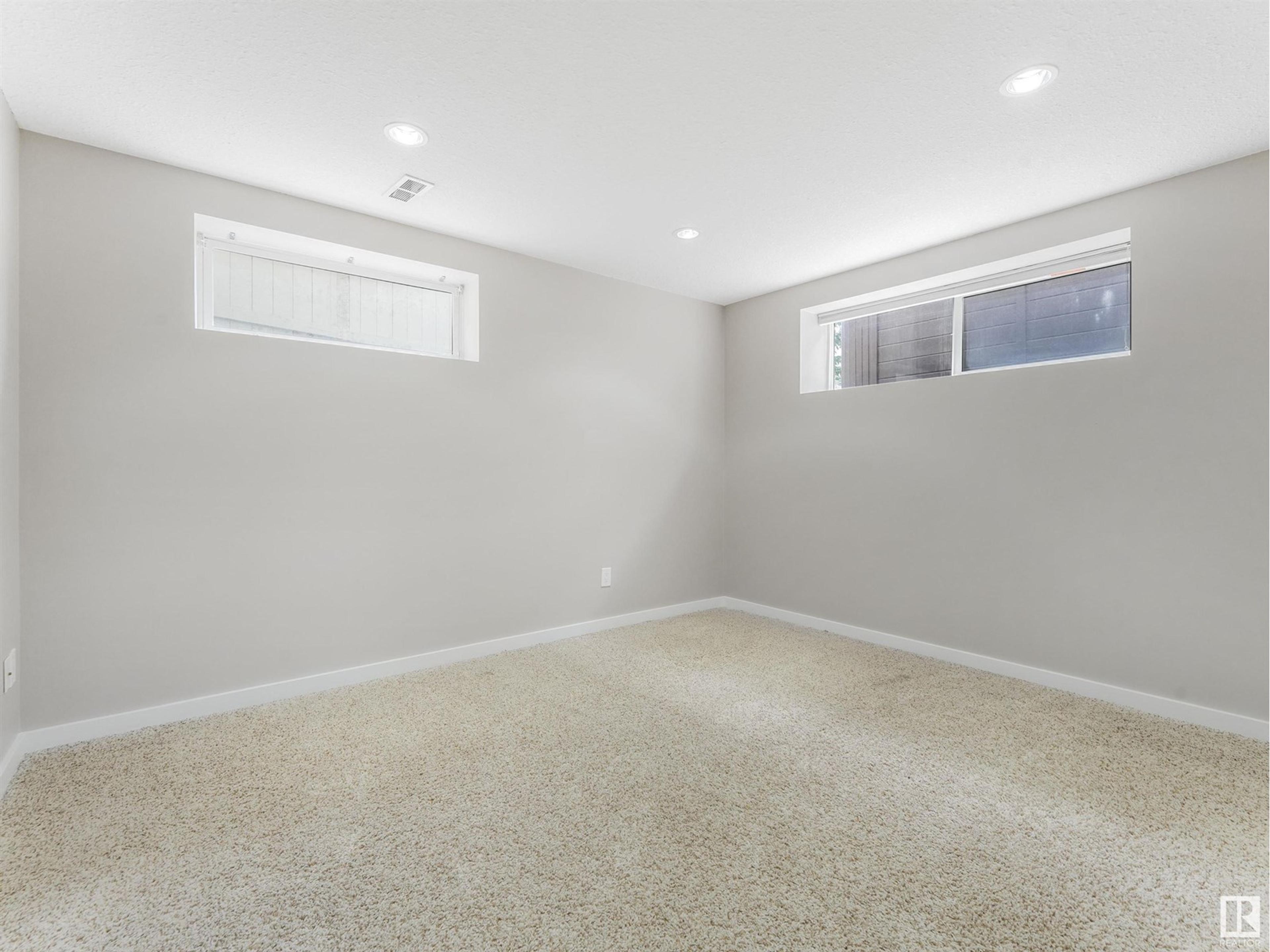 55 RIDGELAND PT - Image 49