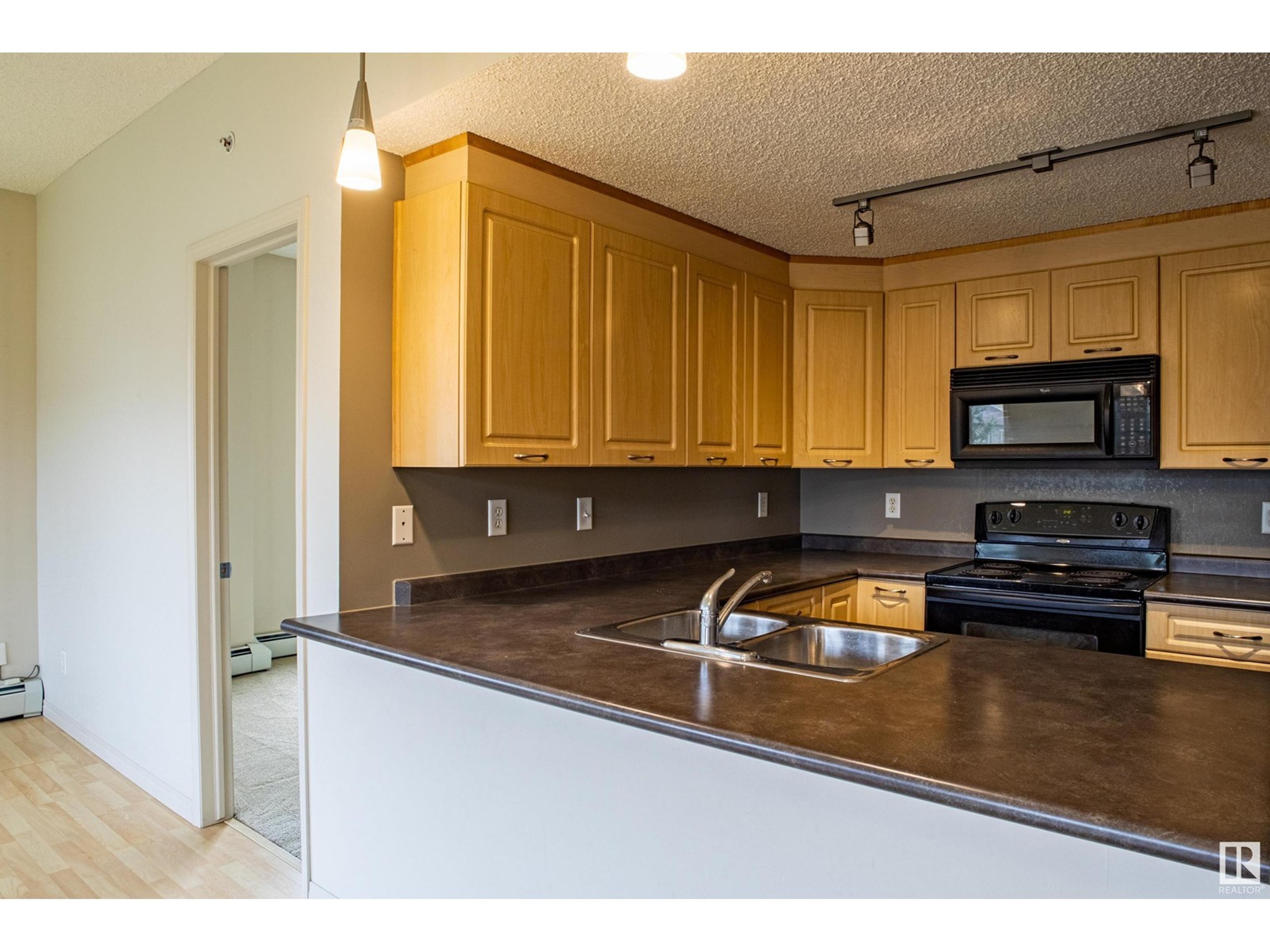 #319 6315 135 AV NW - Image 16