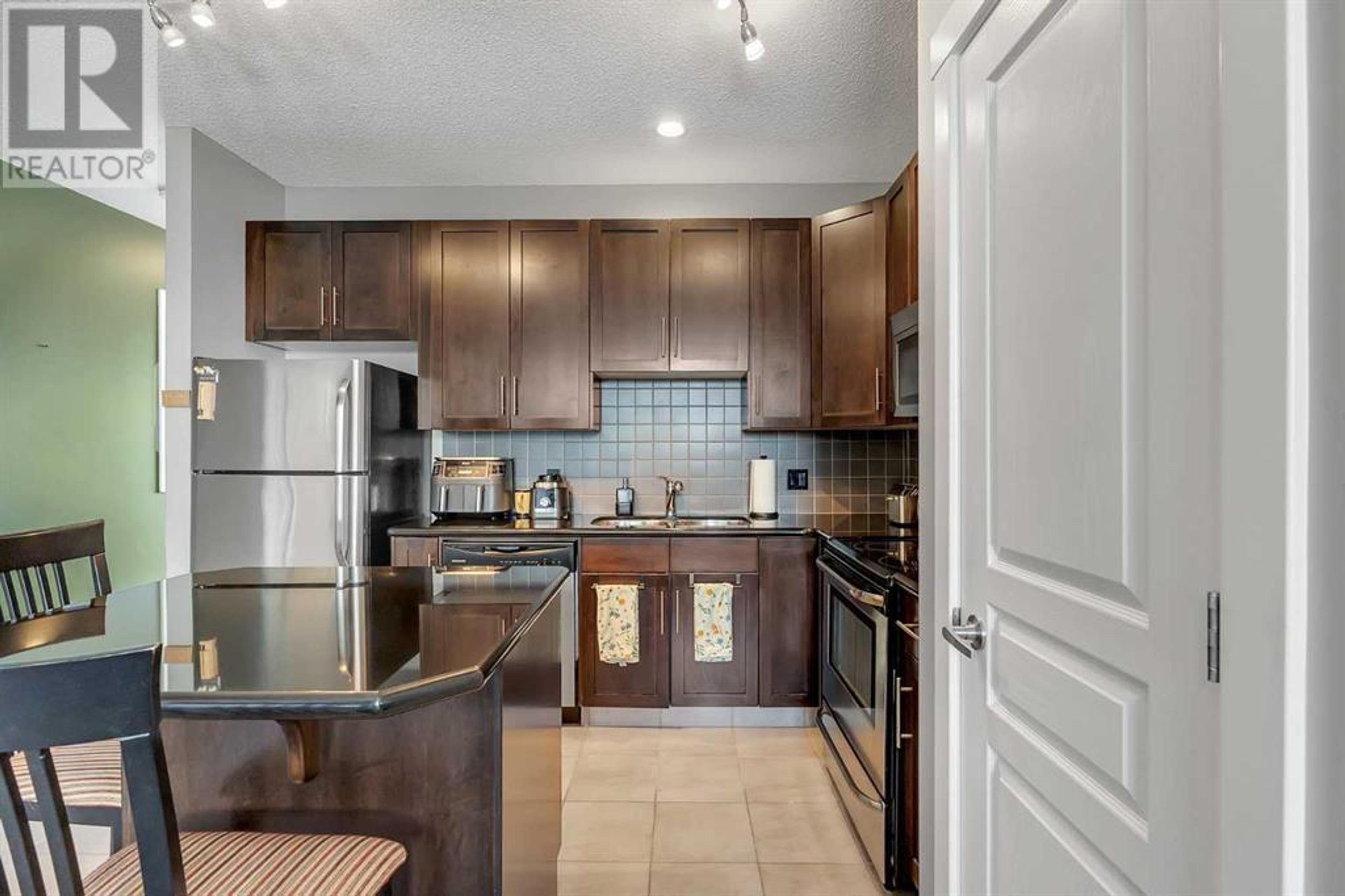 13, 28 HERITAGE DRIVE - Image 25