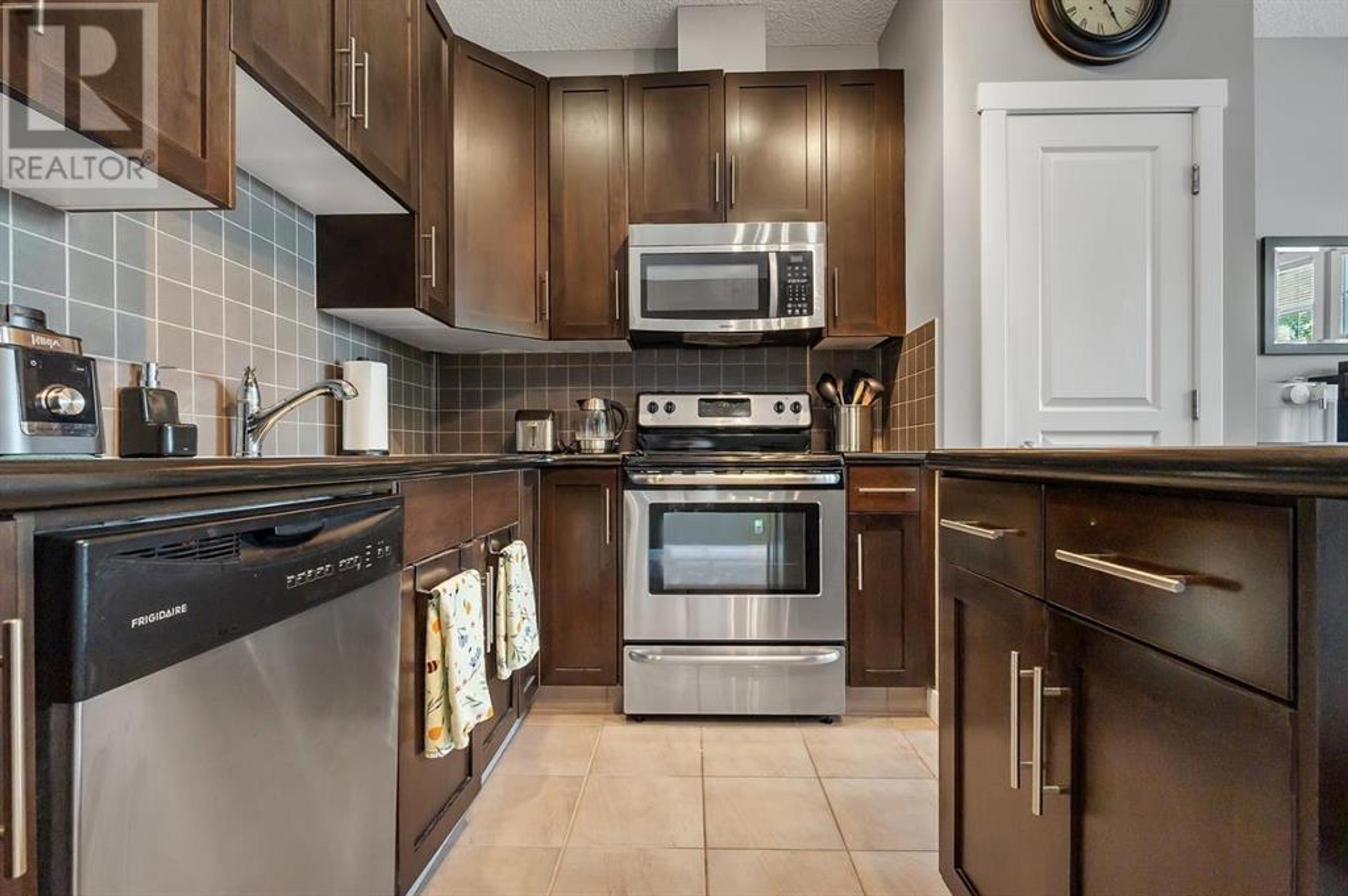 13, 28 HERITAGE DRIVE - Image 23