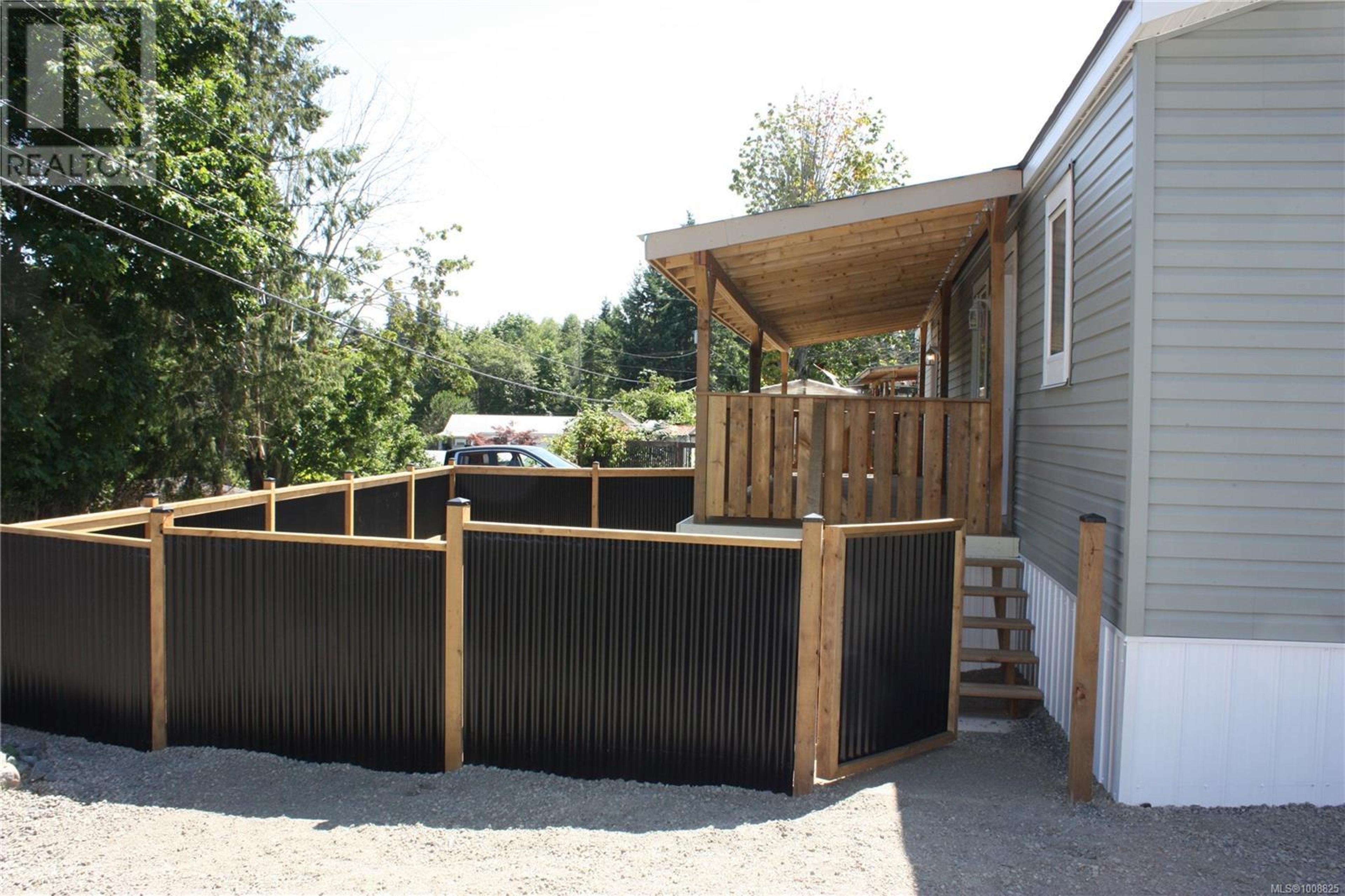 #54 2520 QUINSAM RD - Image 11
