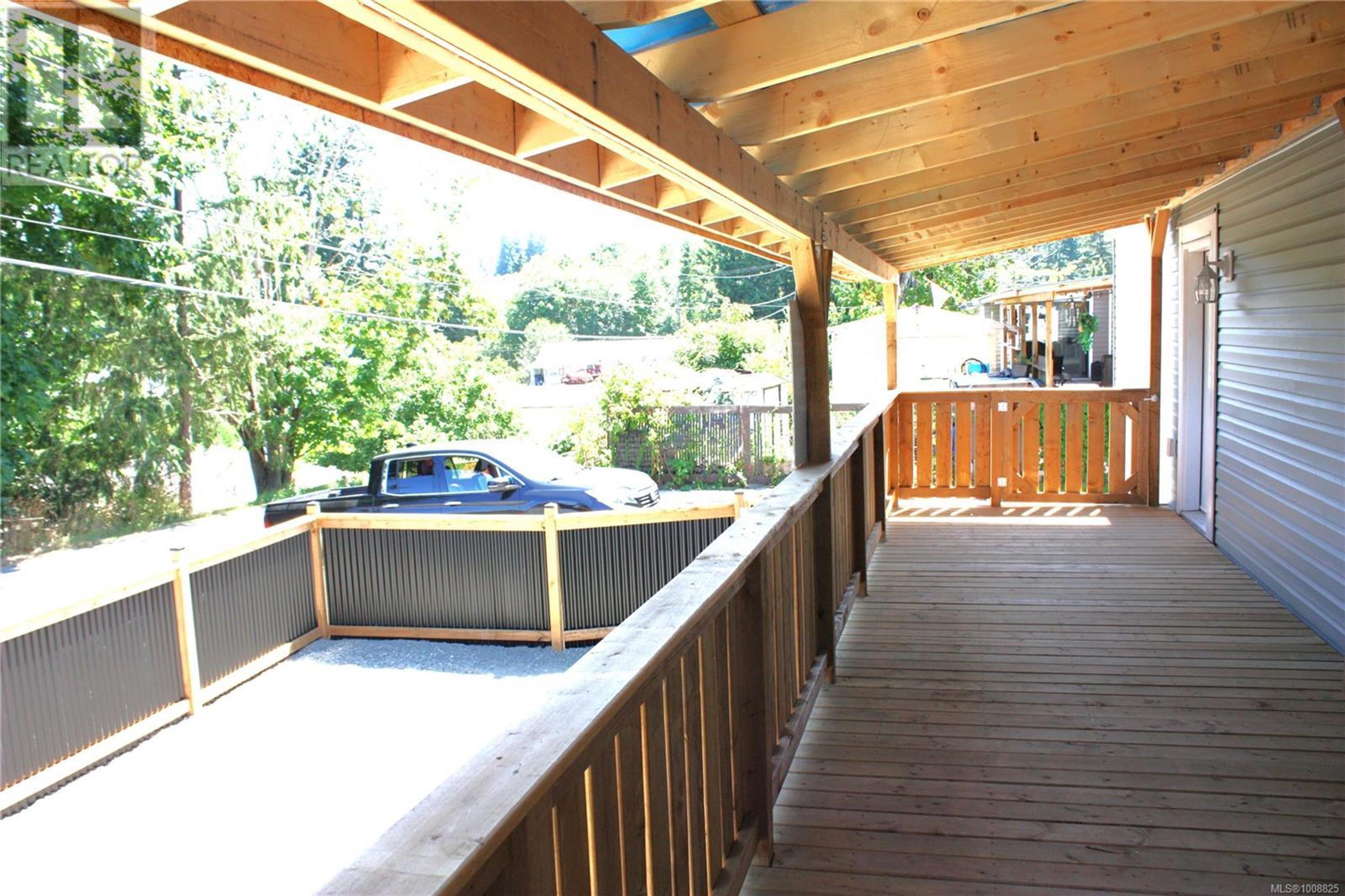 #54 2520 QUINSAM RD - Image 2