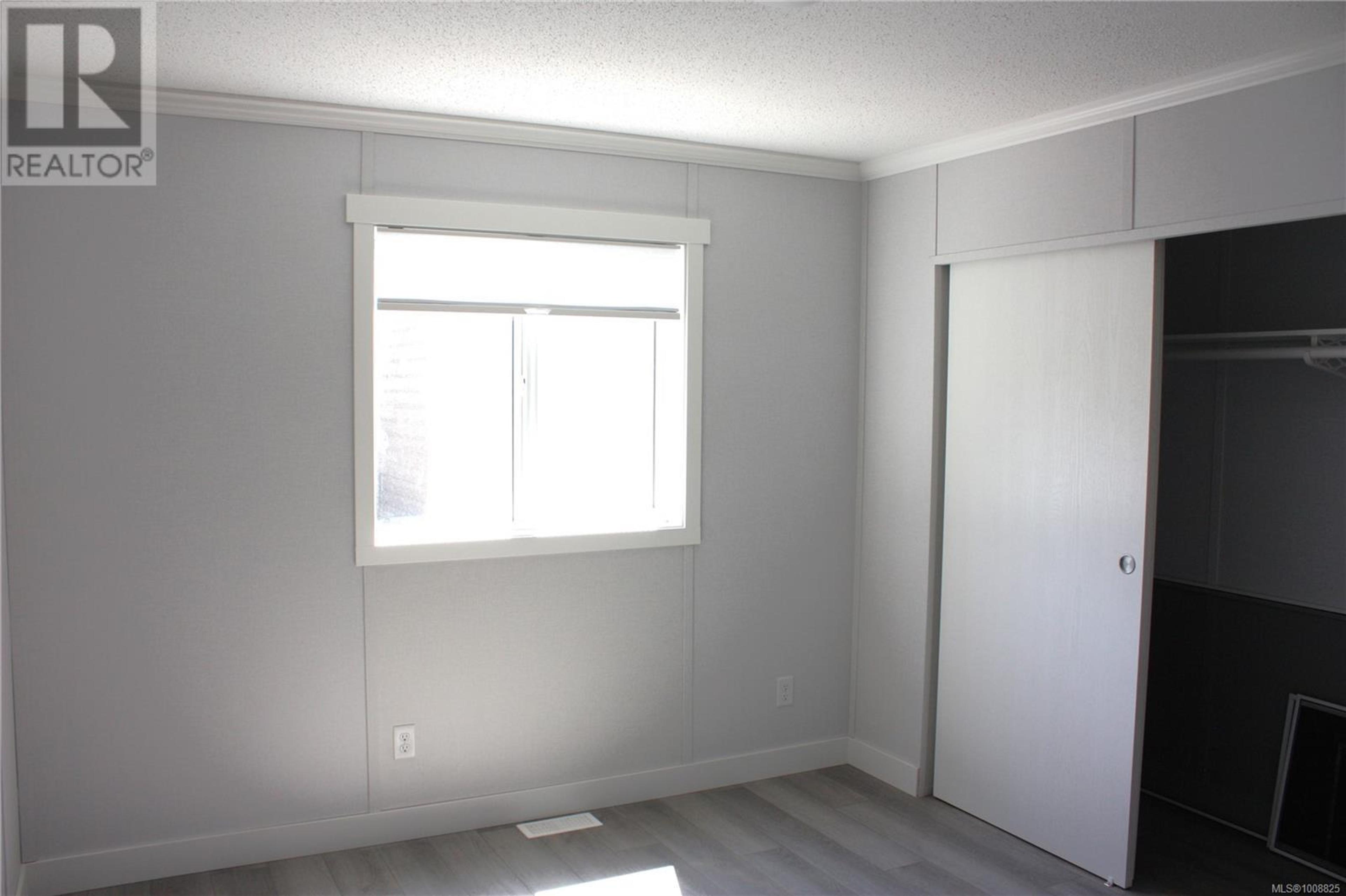 #54 2520 QUINSAM RD - Image 8