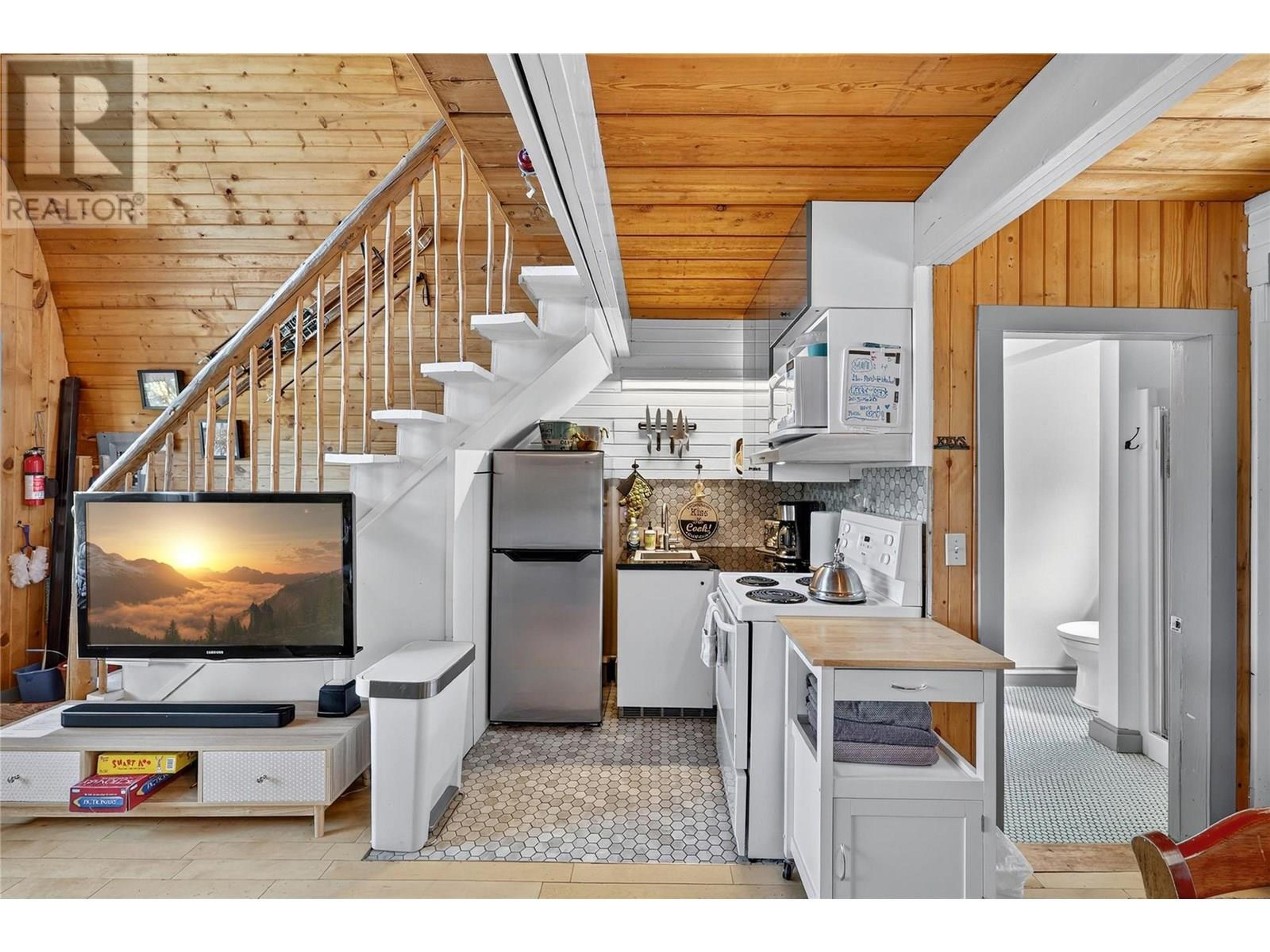 #12 800 IDABEL LAKE ROAD - Image 17