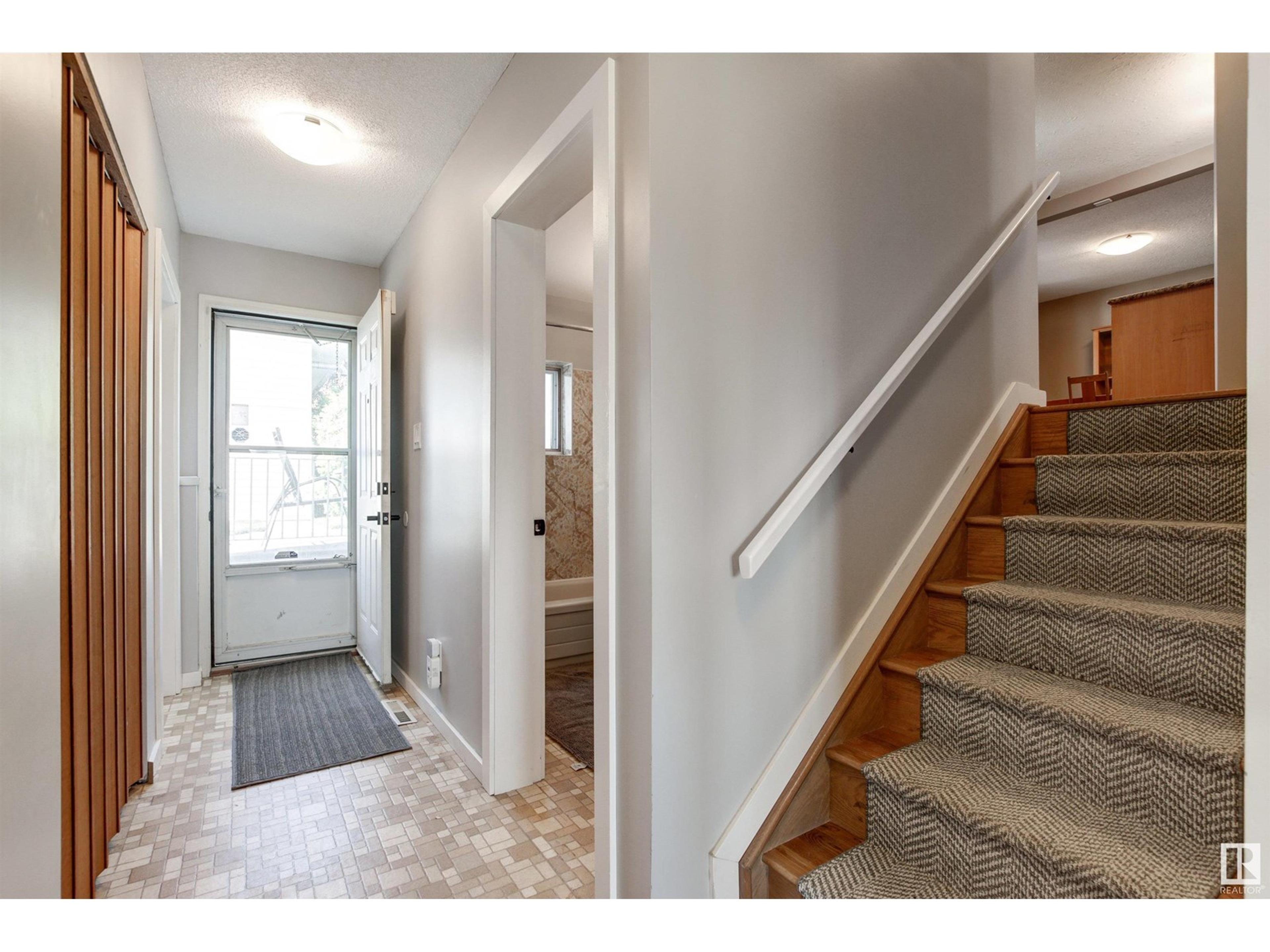 4716 124 ST NW - Image 36