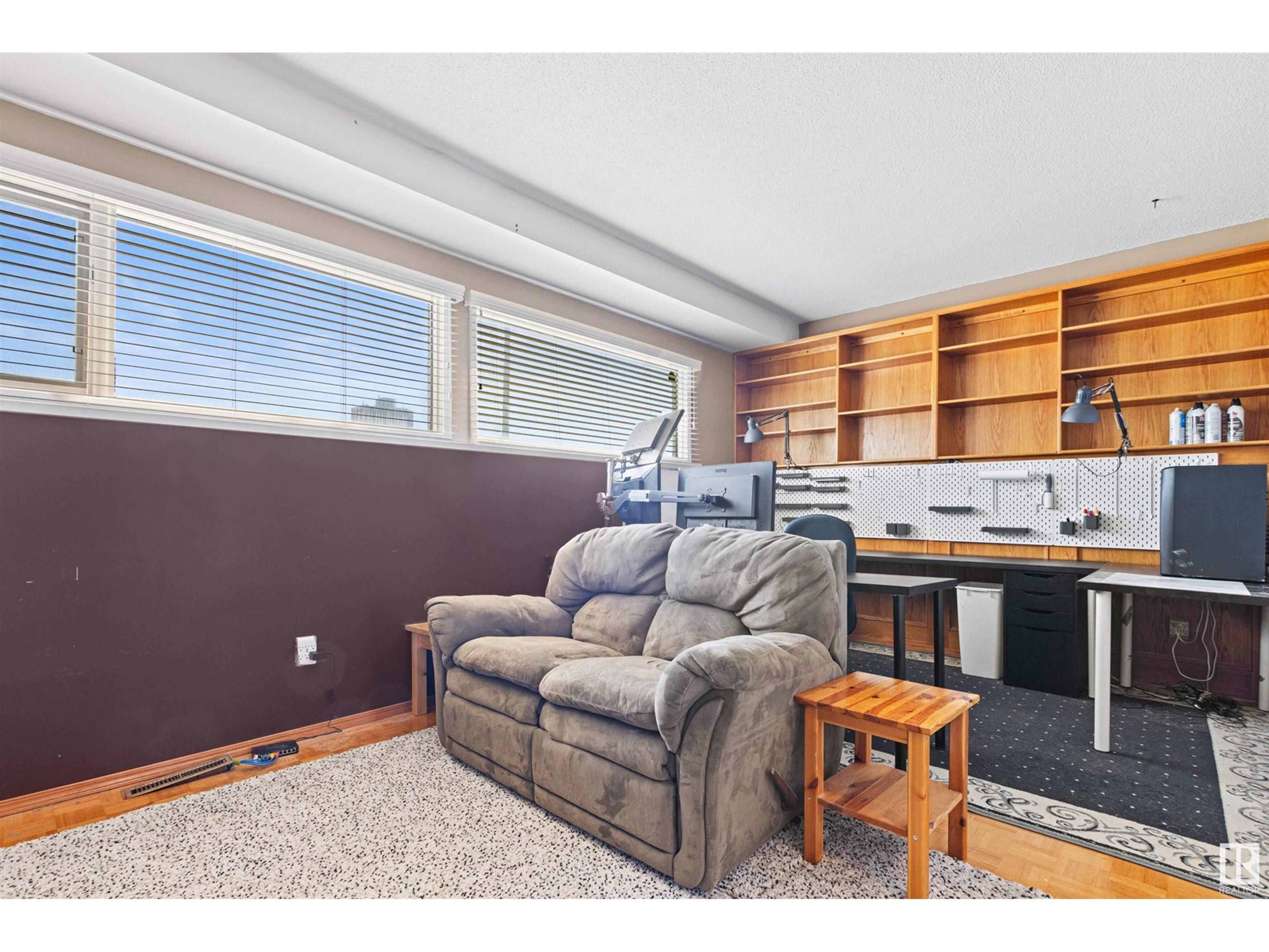 4716 124 ST NW - Image 38