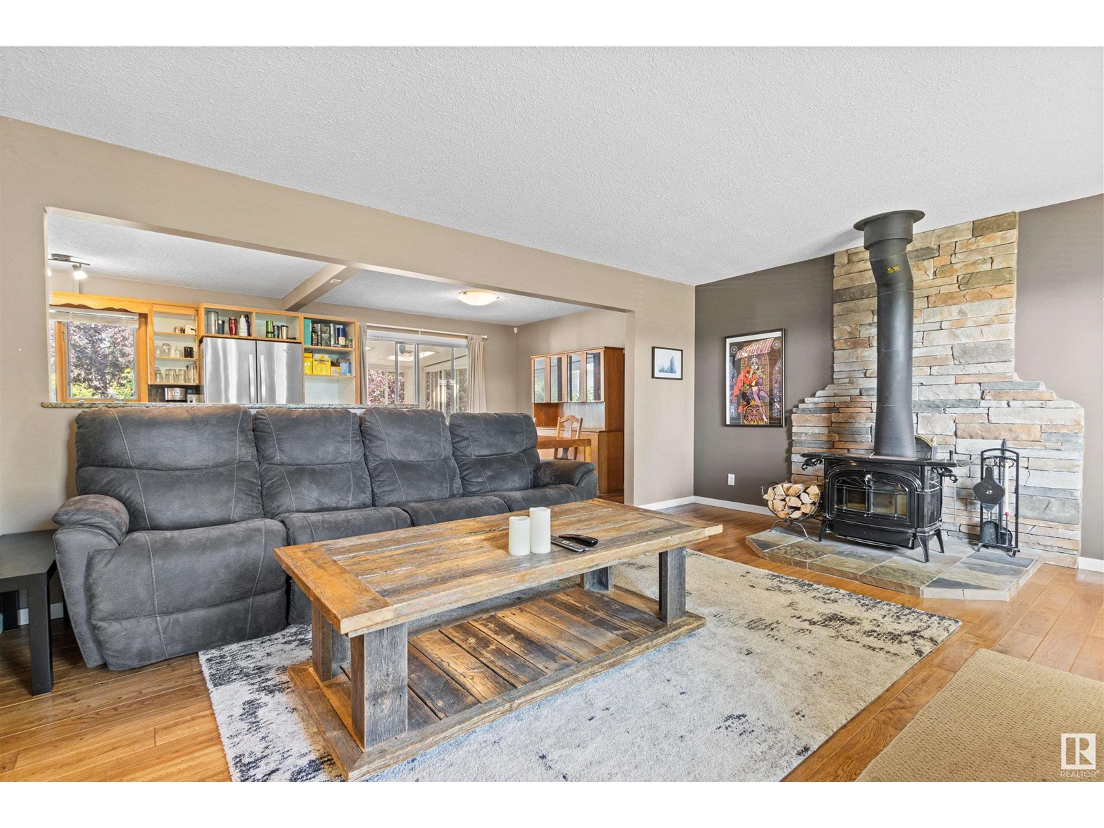 4716 124 ST NW - Image 8