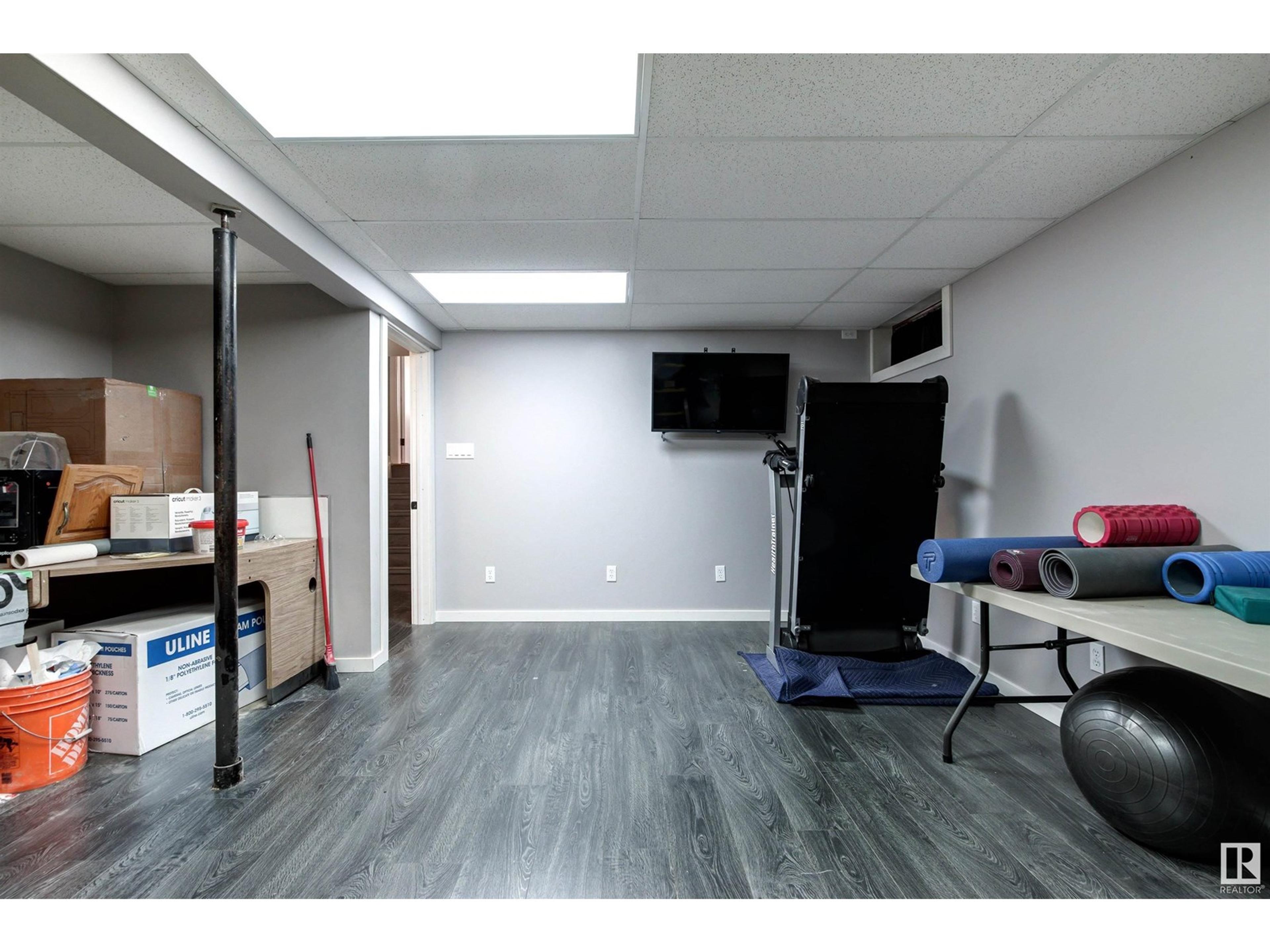 4716 124 ST NW - Image 51