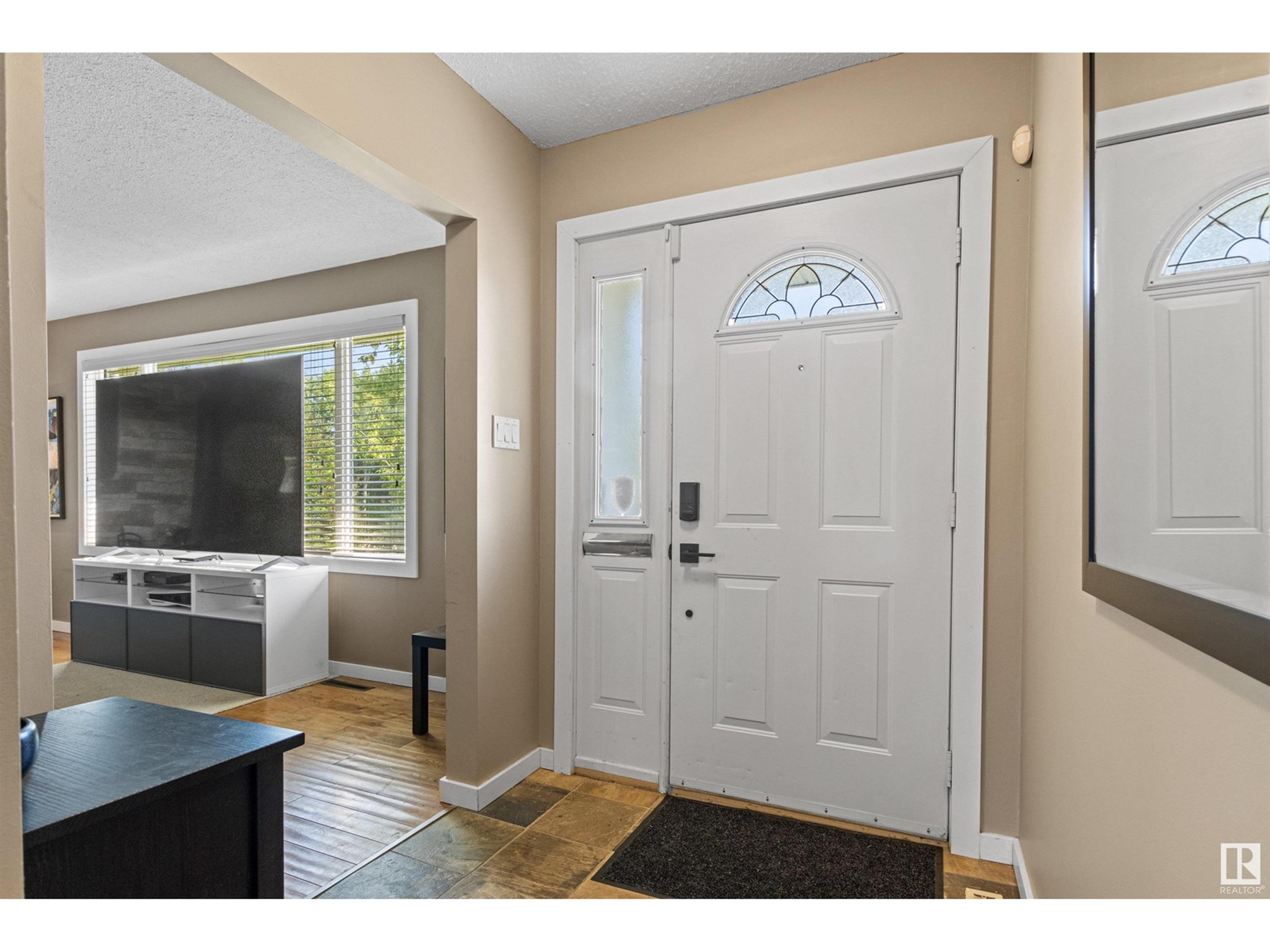 4716 124 ST NW - Image 6