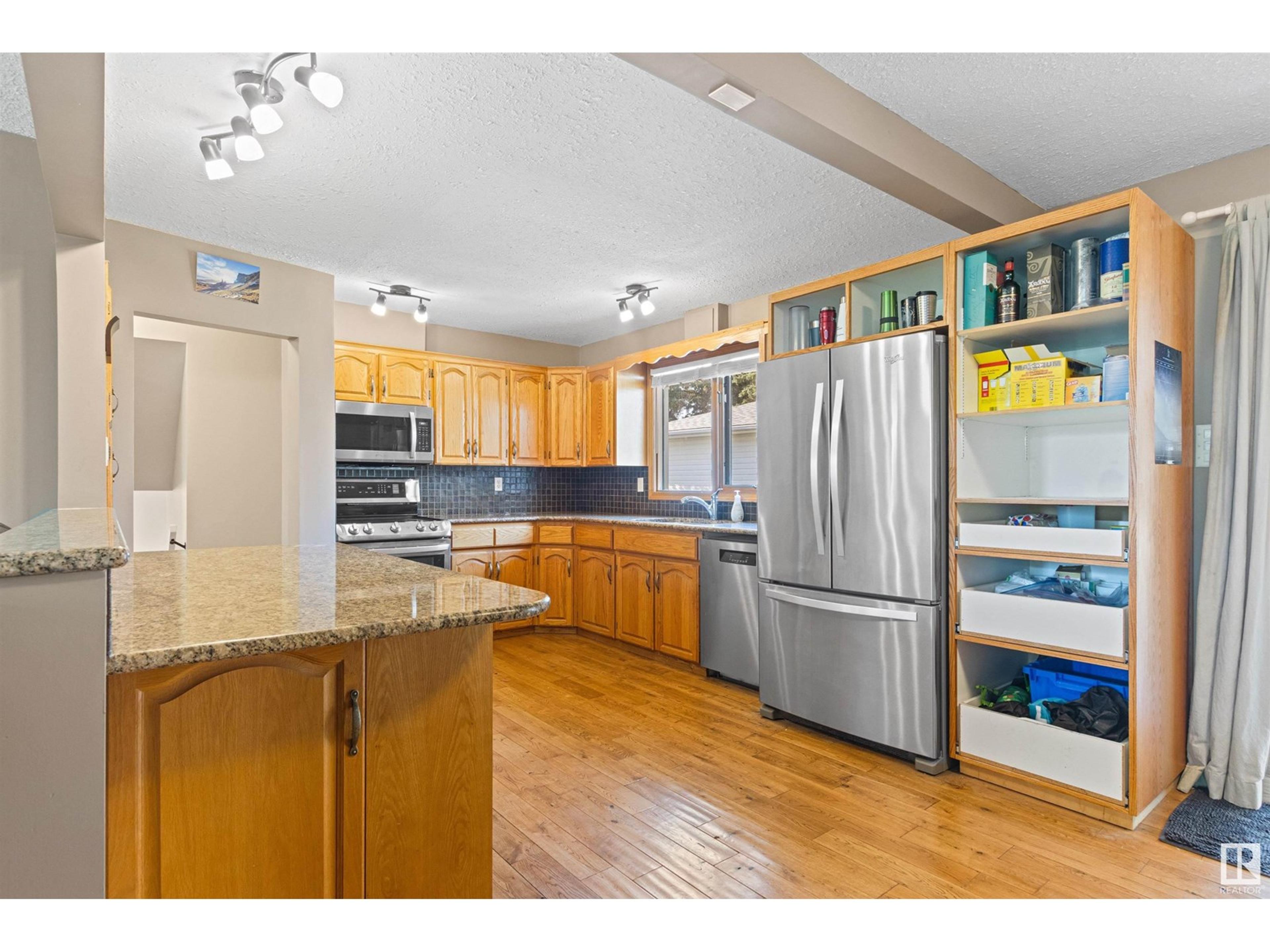 4716 124 ST NW - Image 18