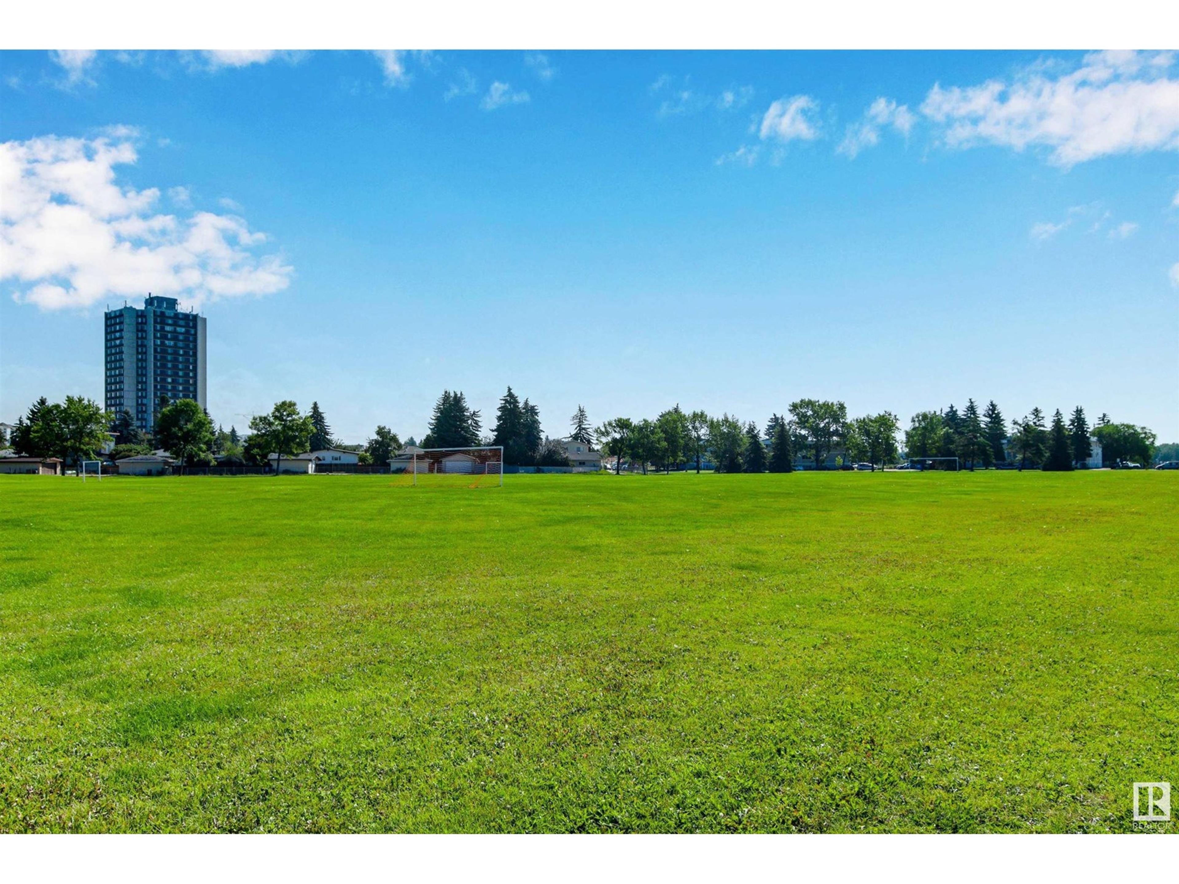 4716 124 ST NW - Image 68