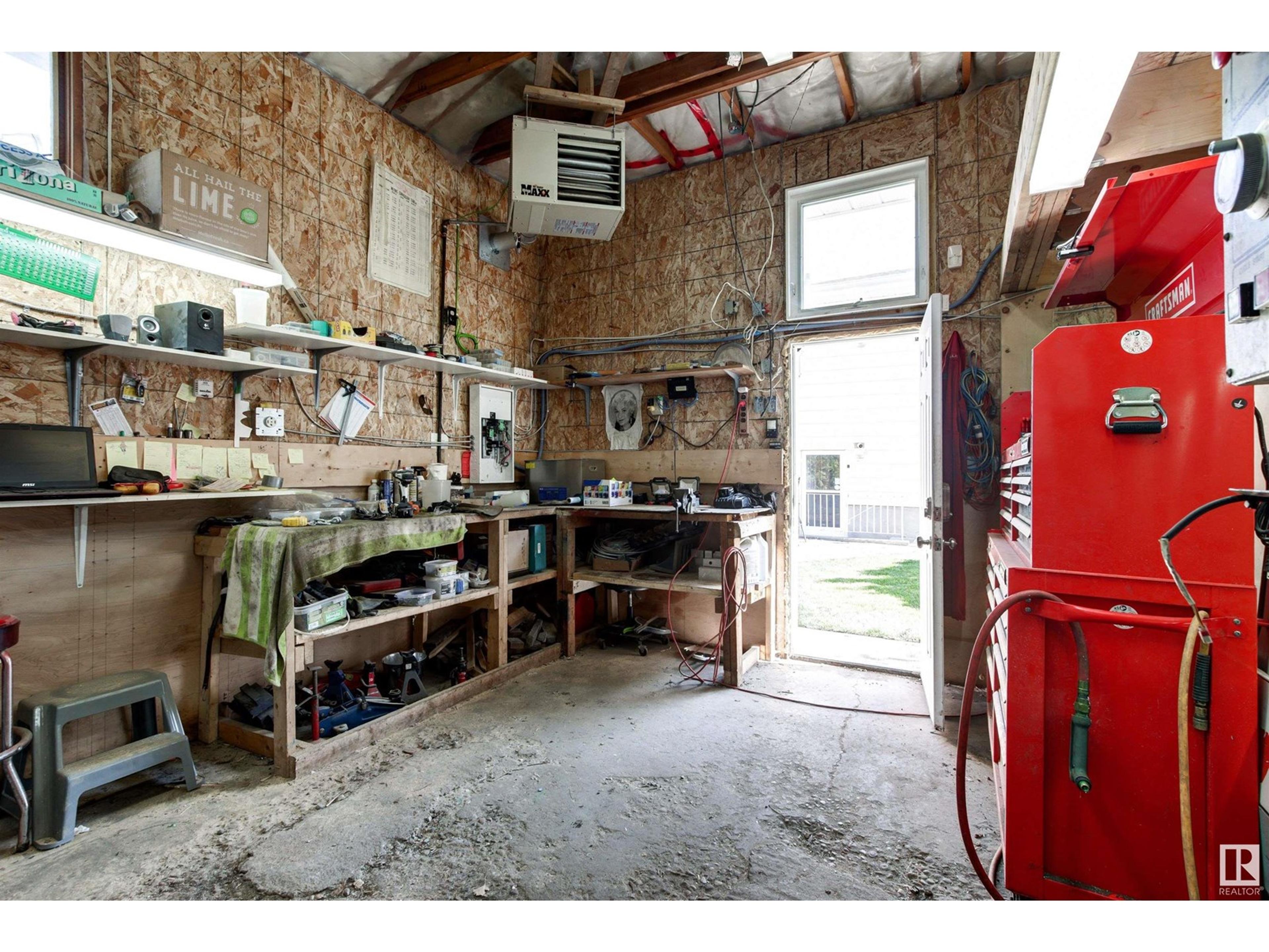 4716 124 ST NW - Image 67