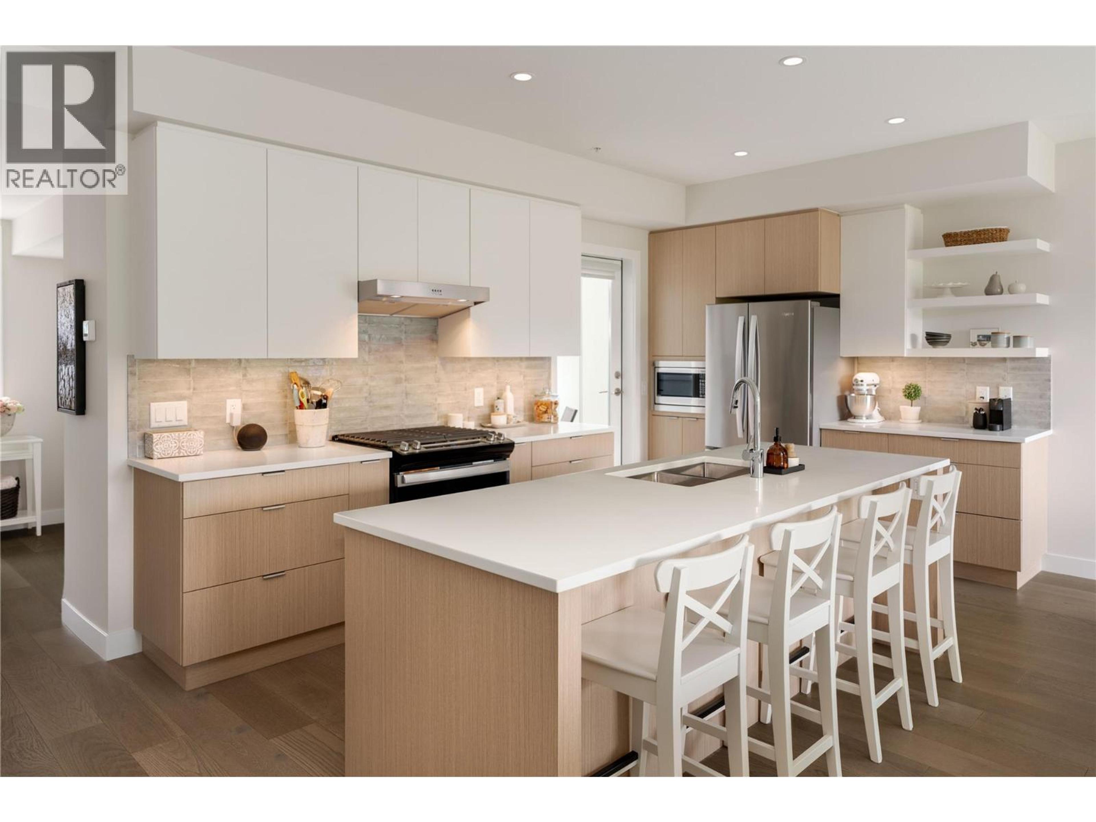 #17 3719 WOODSDALE ROAD - Image 1