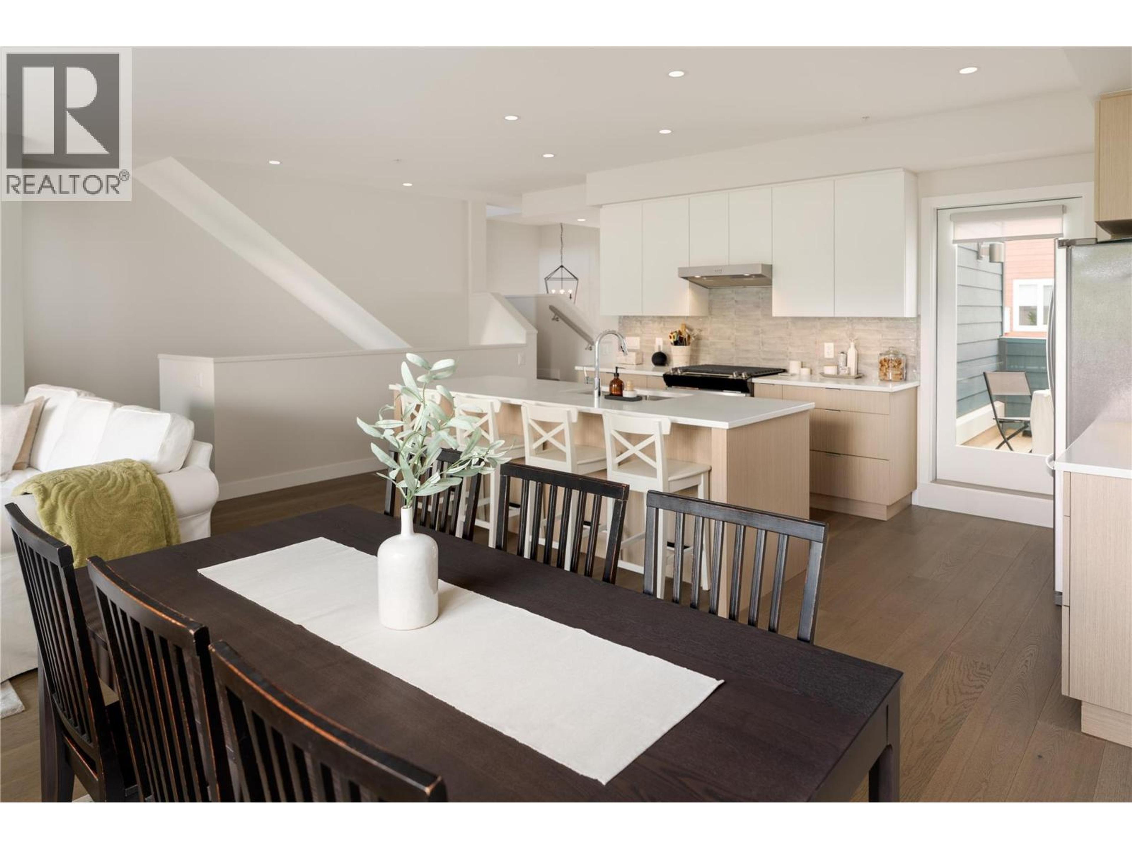 #17 3719 WOODSDALE ROAD - Image 6