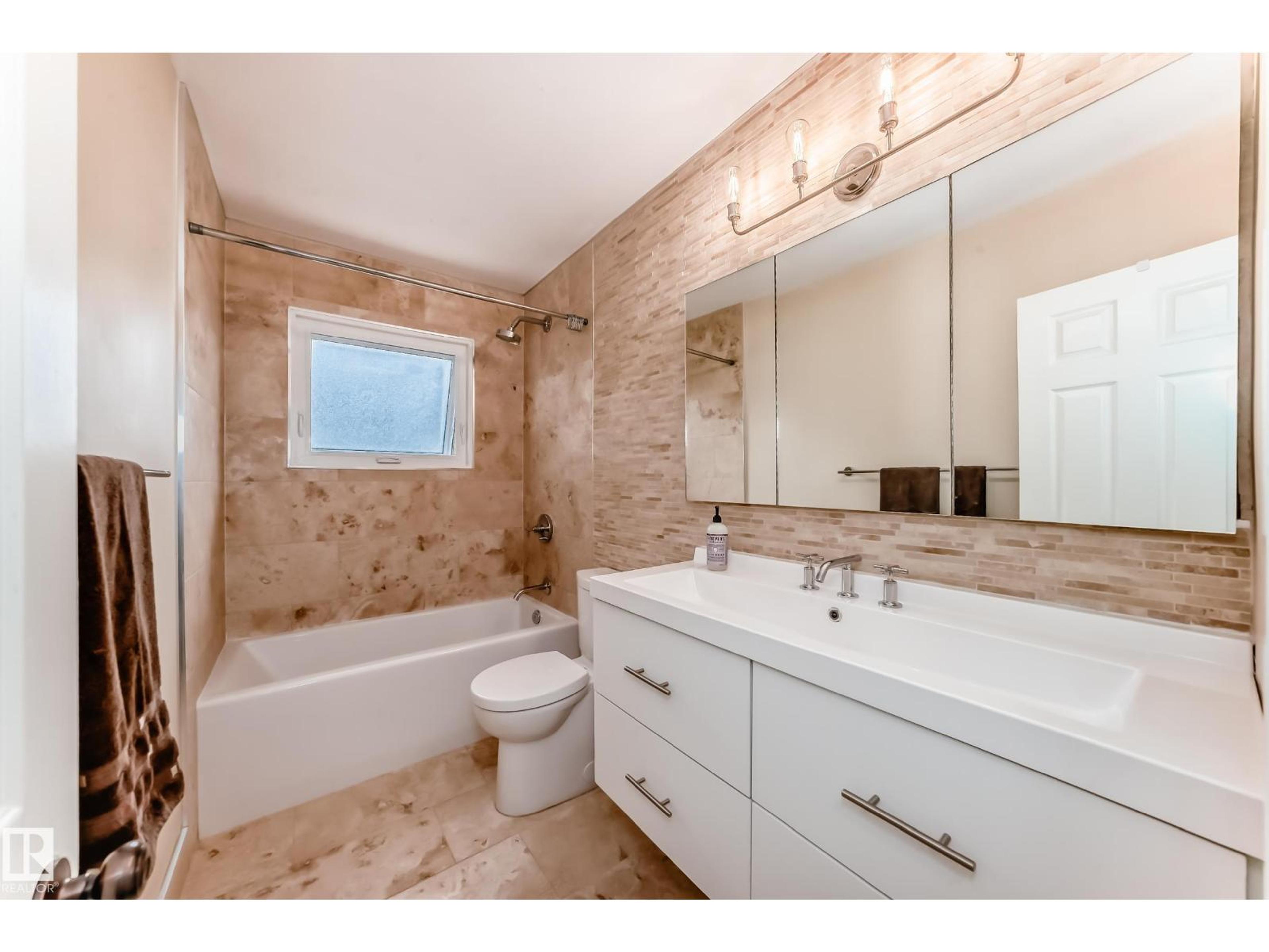 8415 72 ST NW - Image 10