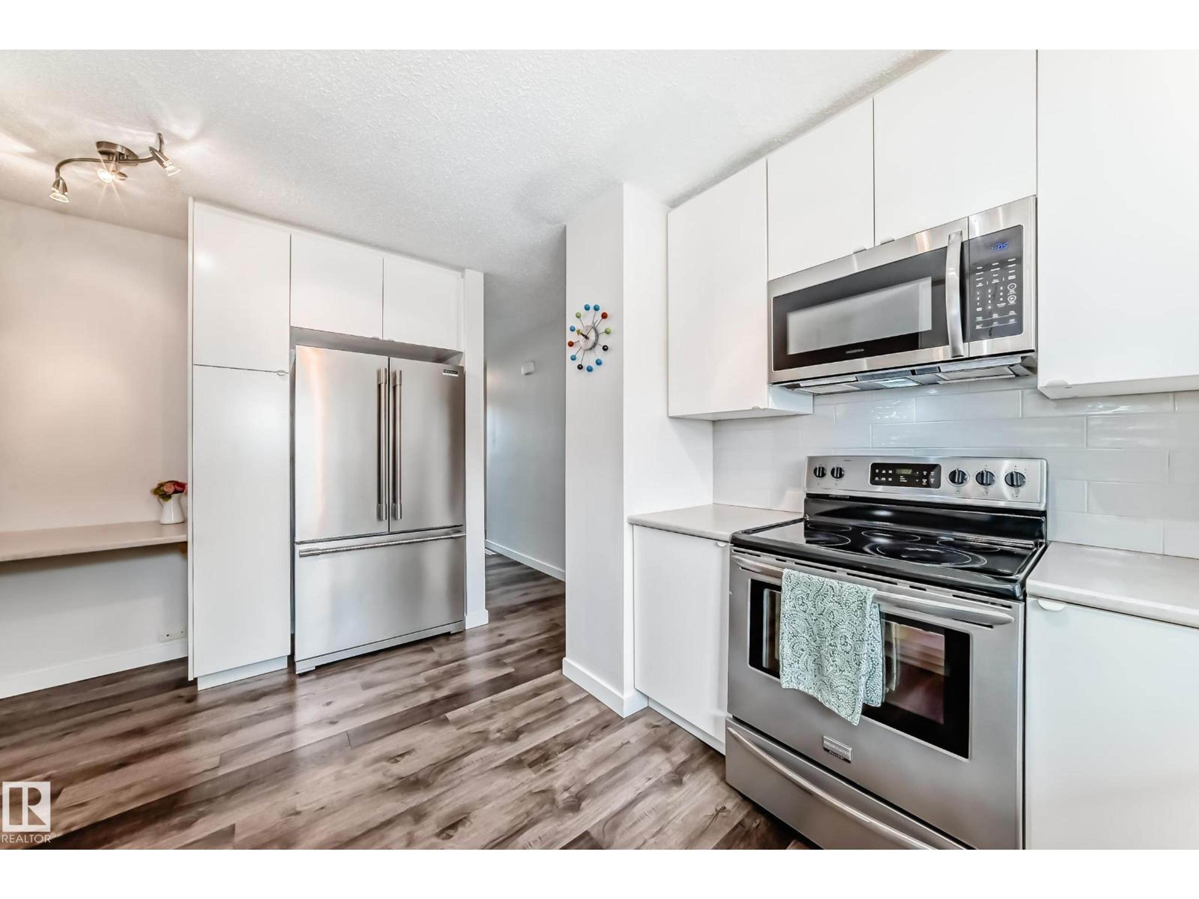 8415 72 ST NW - Image 5