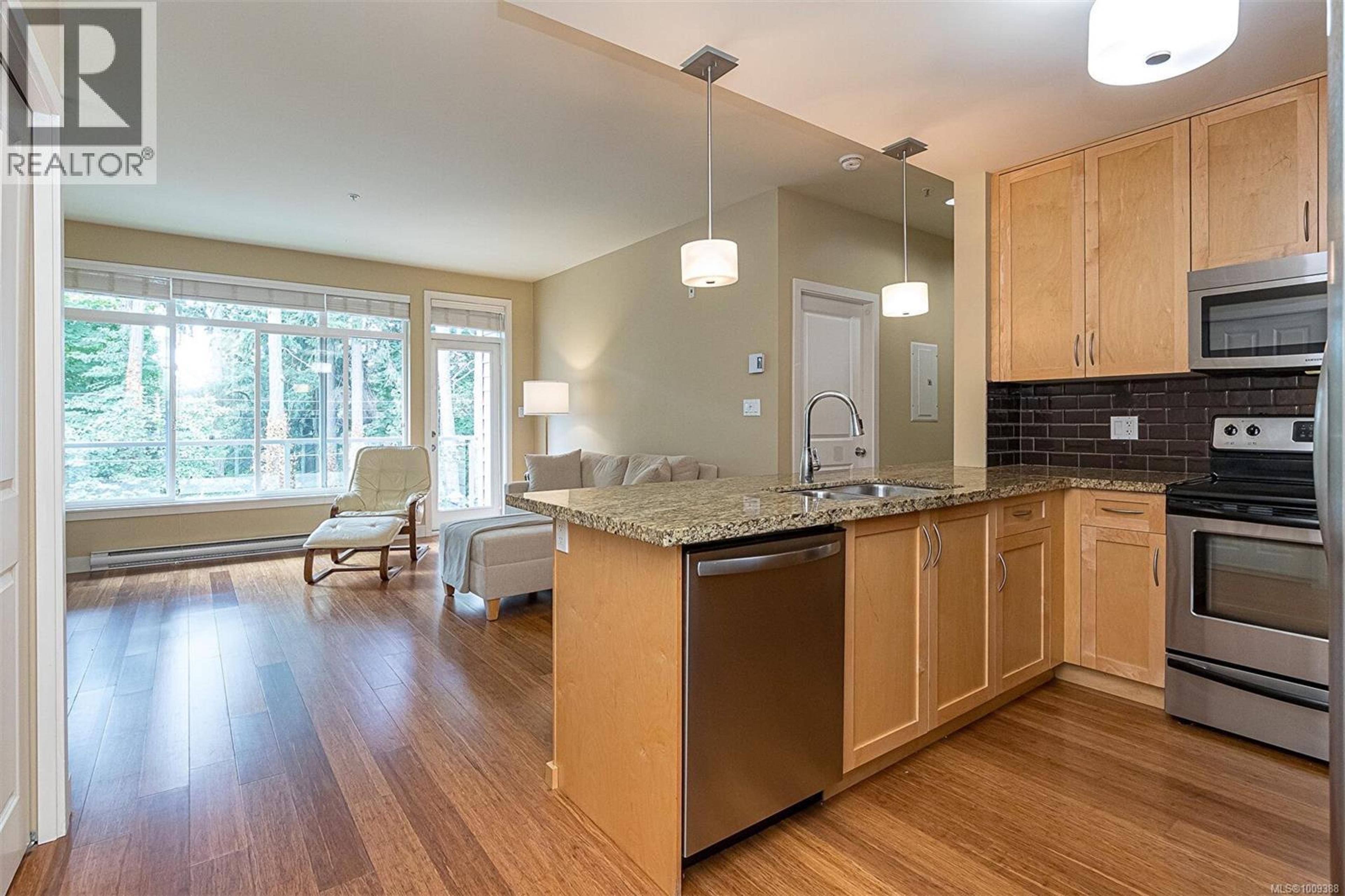 #309 608 FAIRWAY AVE - Image 6