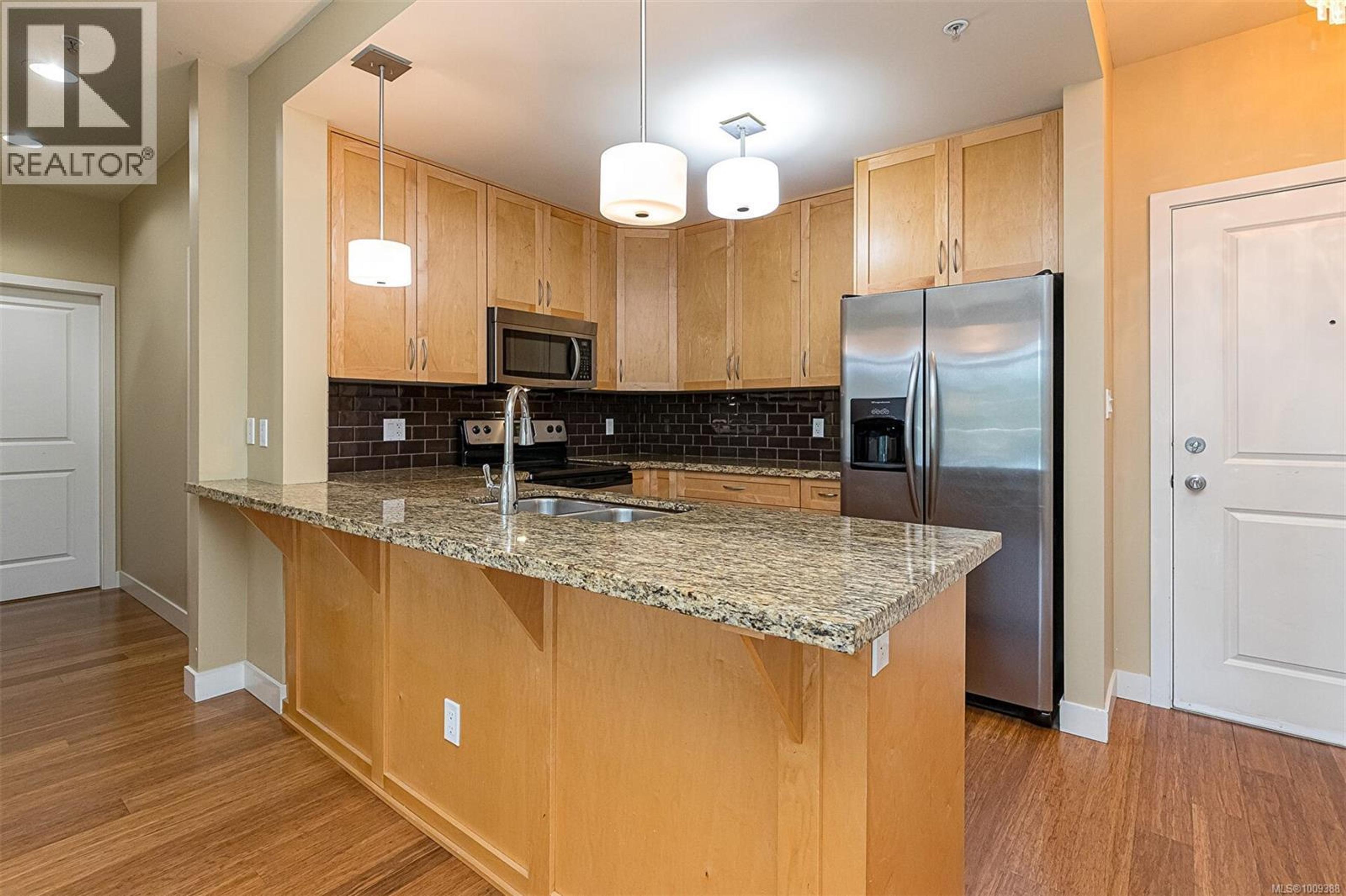 #309 608 FAIRWAY AVE - Image 9