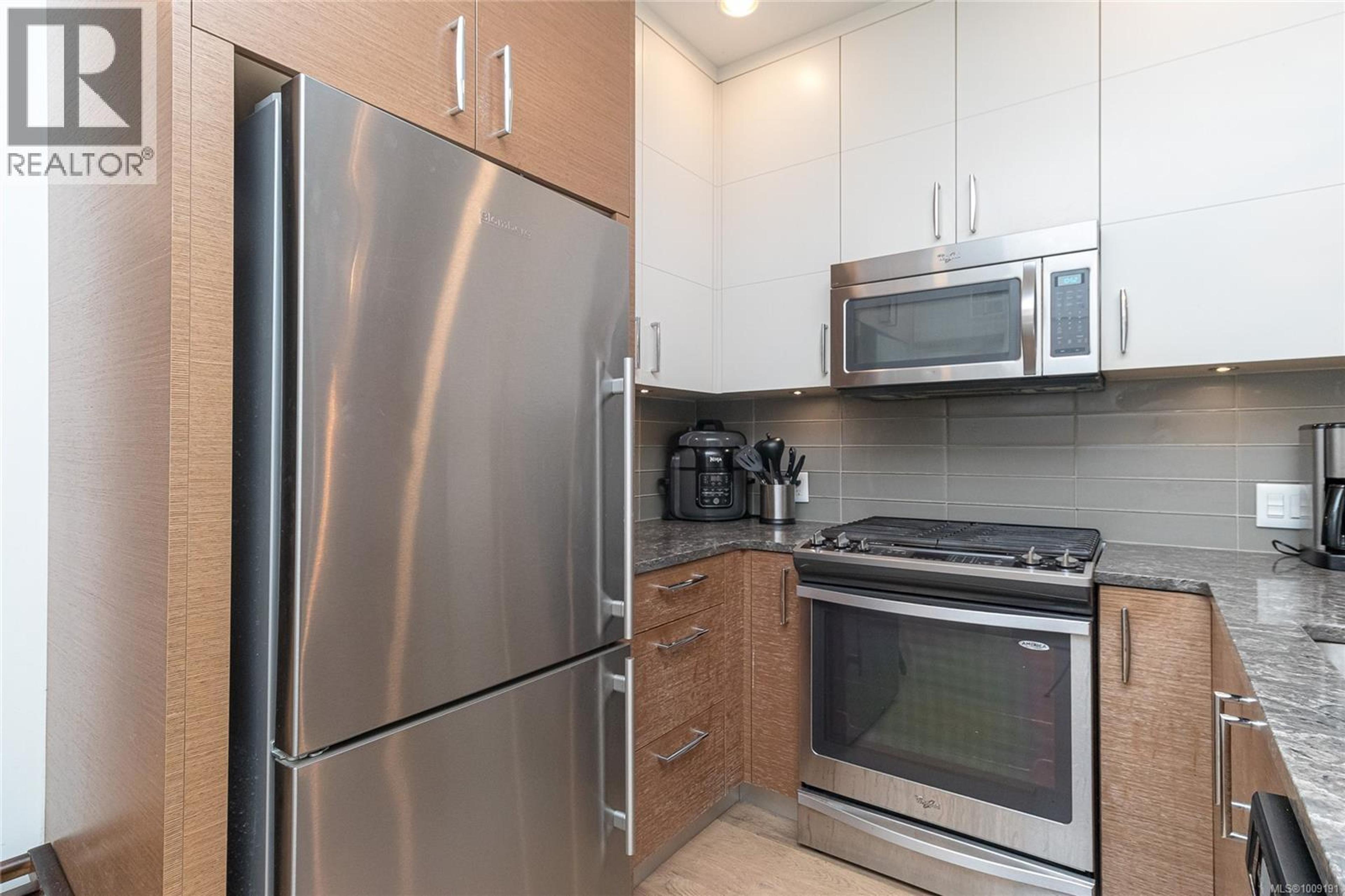 #204 2580 PENRHYN ST - Image 8