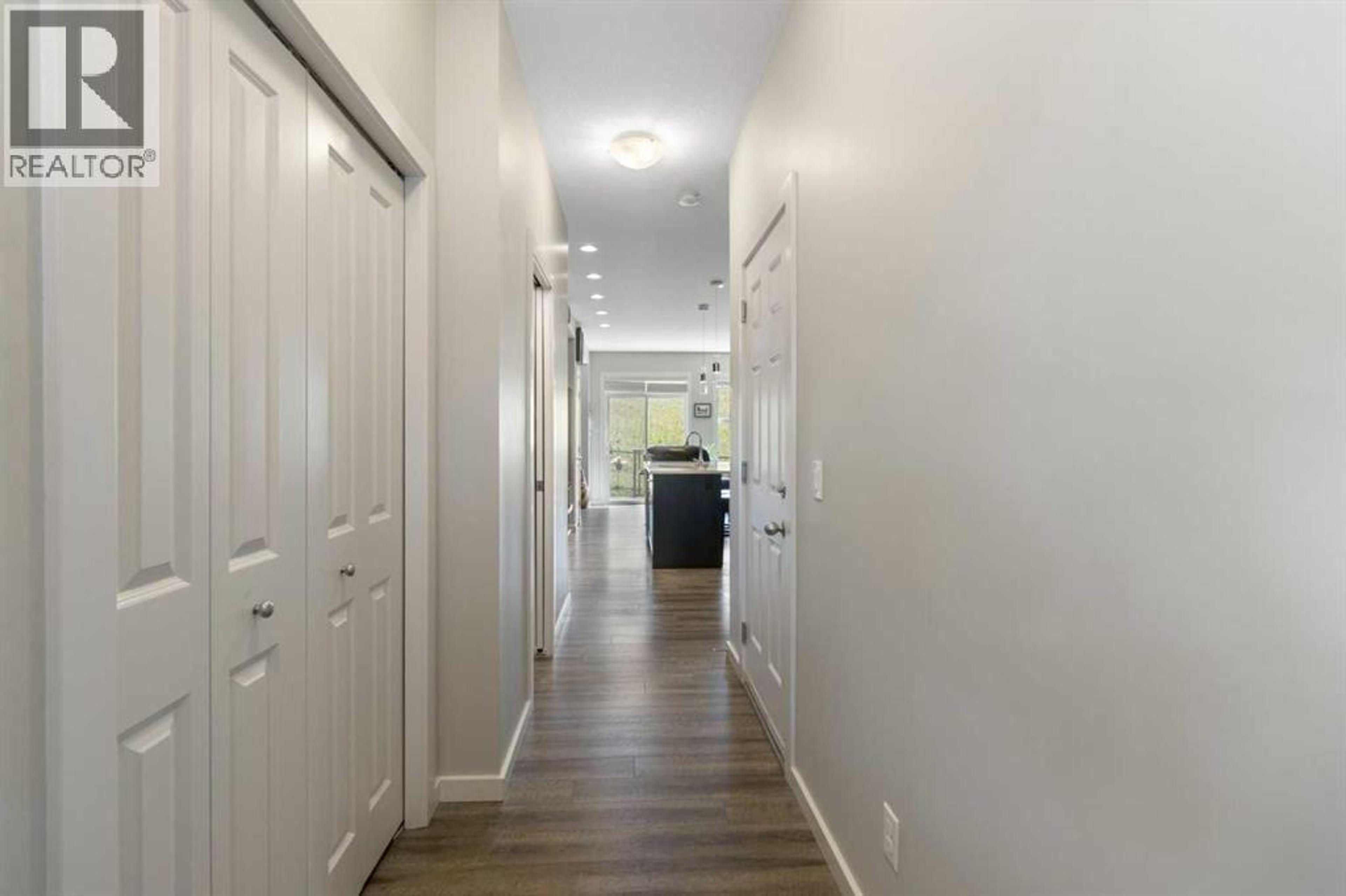 39 HERITAGE VISTA - Image 4