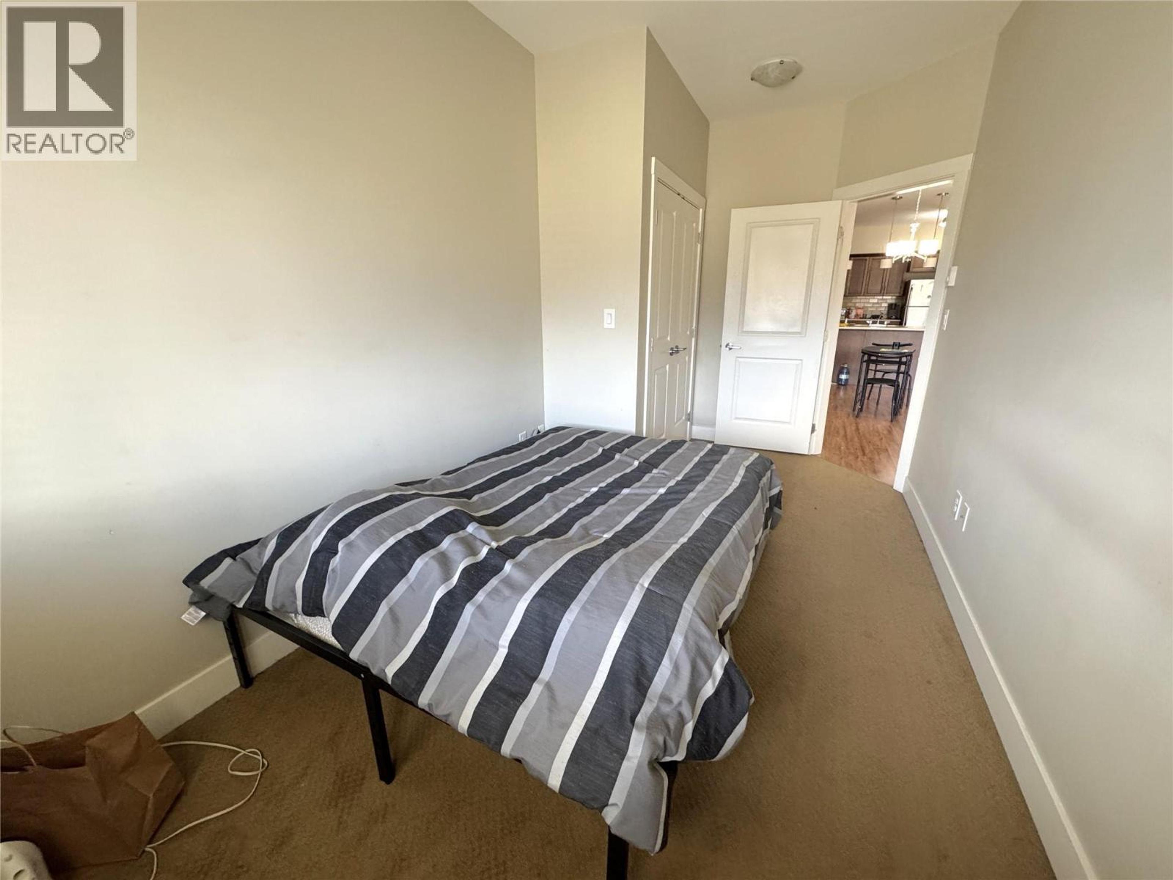 #302 1701 MENZIES STREET - Image 13