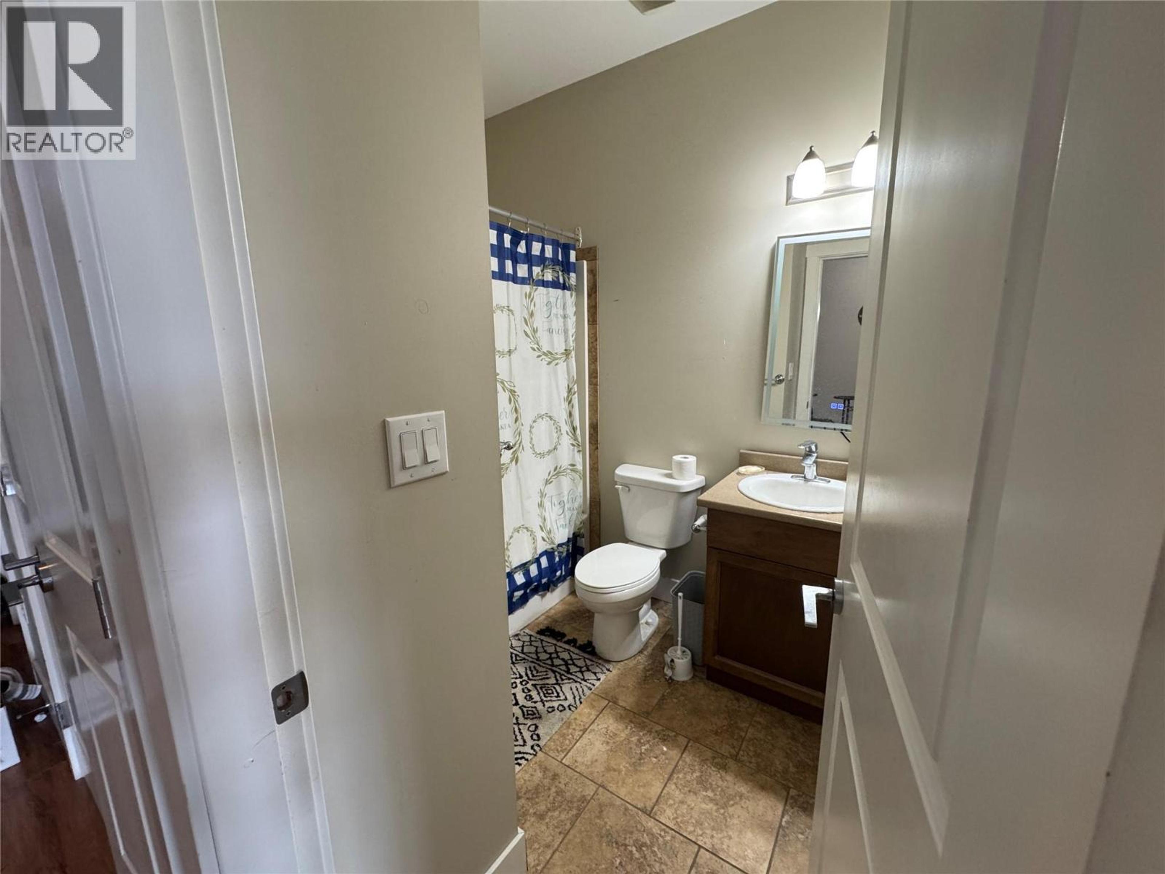 #302 1701 MENZIES STREET - Image 7