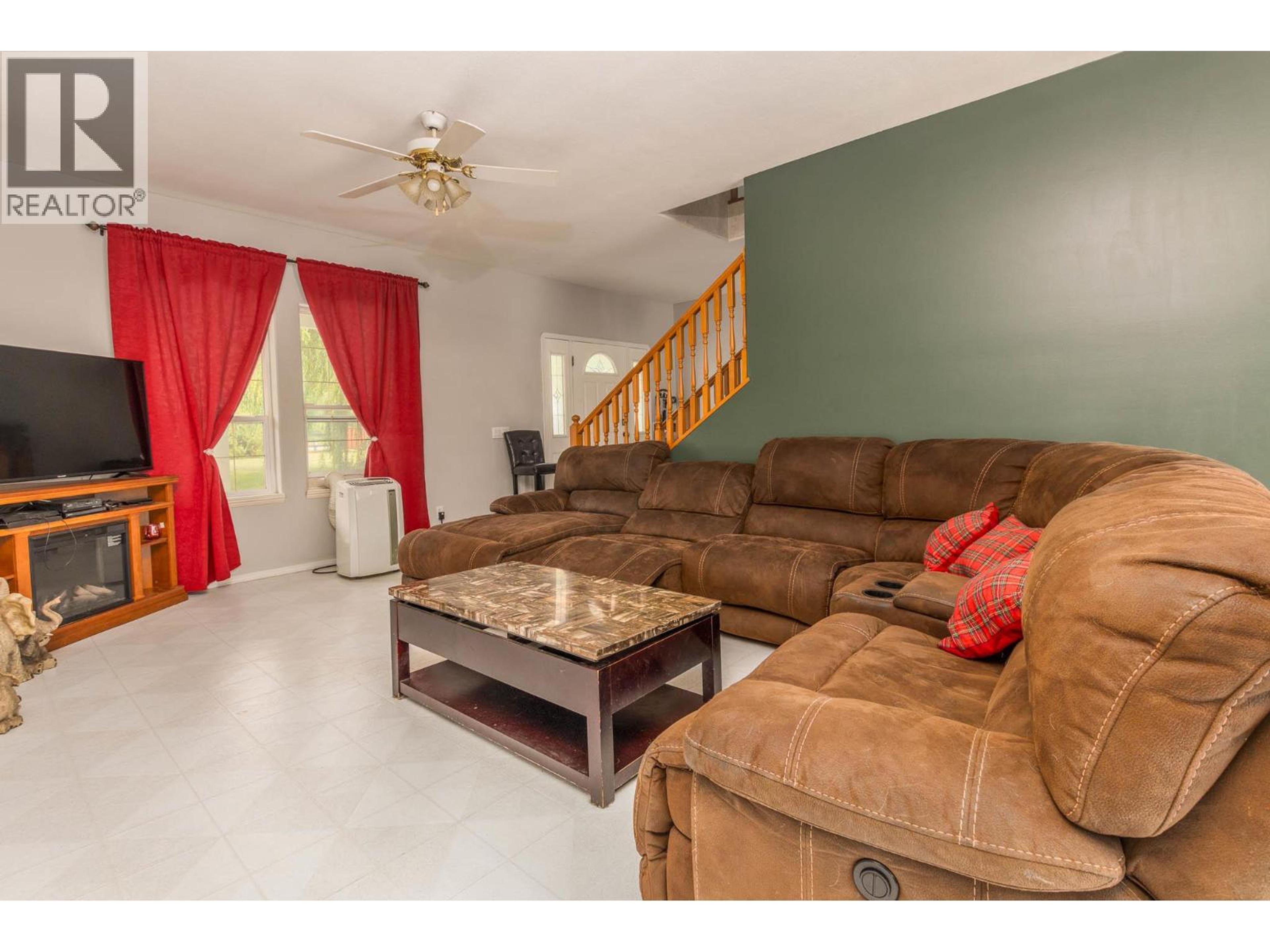 3695 MALAKWA LOOP ROAD - Image 4